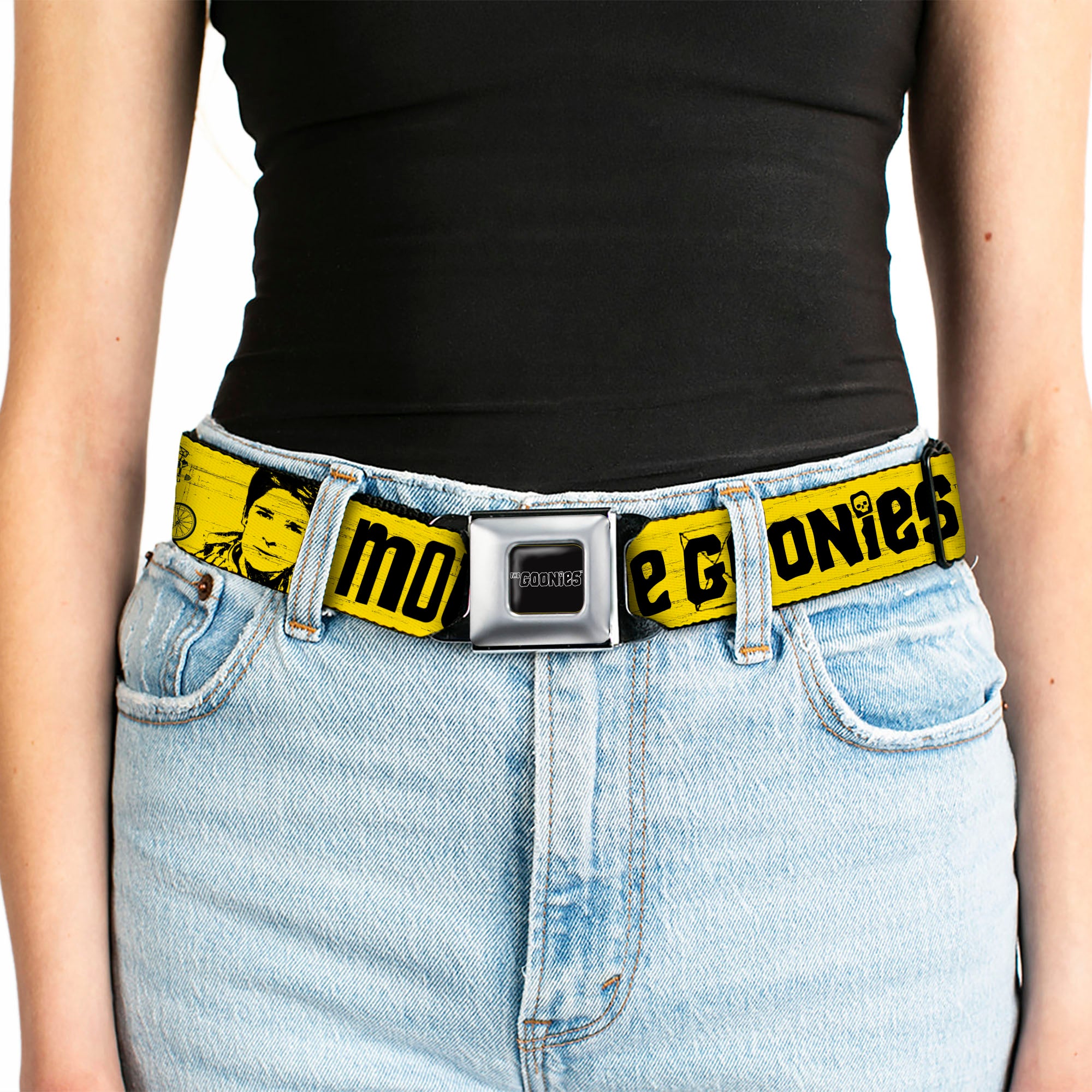 THE GOONIES Title Logo Full Color Black/White Seatbelt Belt - THE GOONIES CHUNK MIKEY DATA MOUTH Icons and Title Logo Yellow/Black Webbing Seatbelt Belts The Goonies