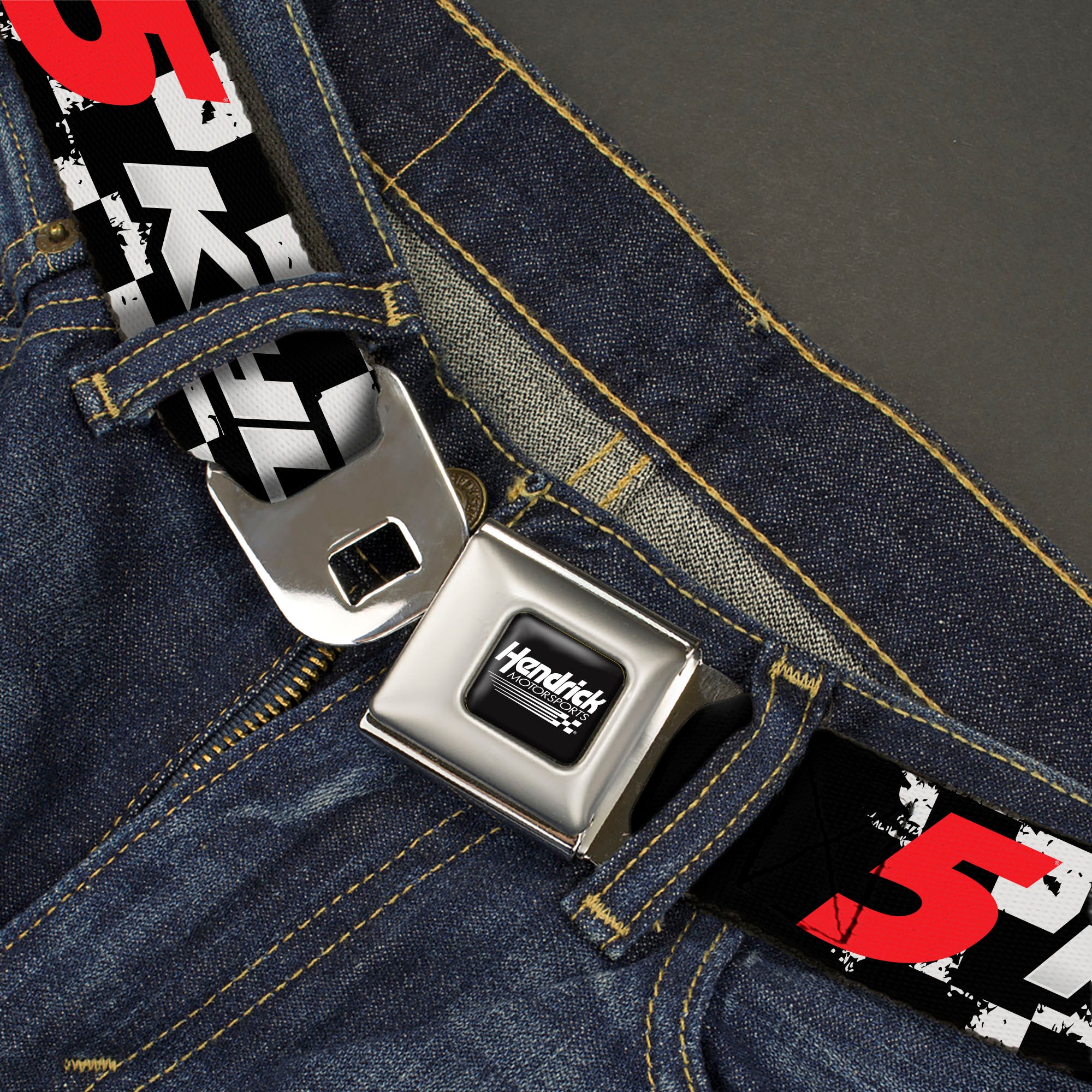 HENDRICK MOTORSPORTS Checker Logo Full Color Black/White Seatbelt Belt - KYLE LARSON #5 VALVOLINE Hendrick Motorsports Logo Black/White/Red Webbing Seatbelt Belts Hendrick Motorsports