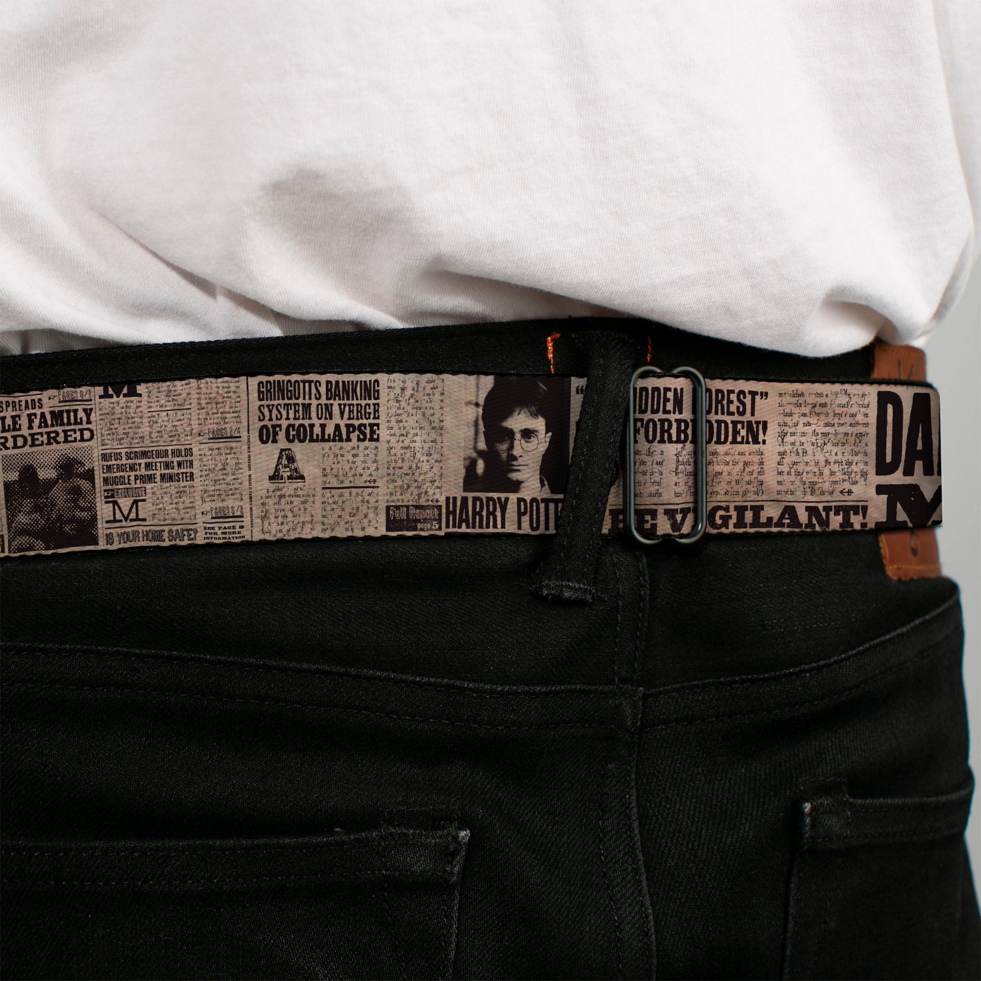 Harry Potter Logo Full Color Black/White Seatbelt Belt - Harry Potter Newspaper Headlines Webbing Seatbelt Belts Harry Potter