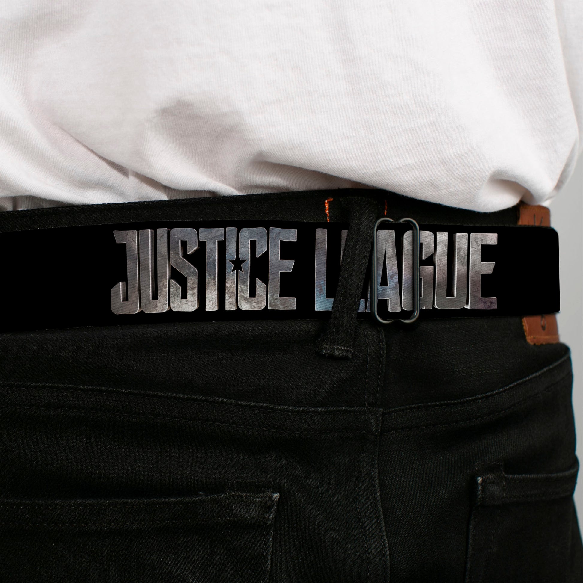 JL 2017 Badge Full Color Black Grays Seatbelt Belt - JUSTICE LEAGUE 2017 Title Black/Stone Webbing Seatbelt Belts DC Comics