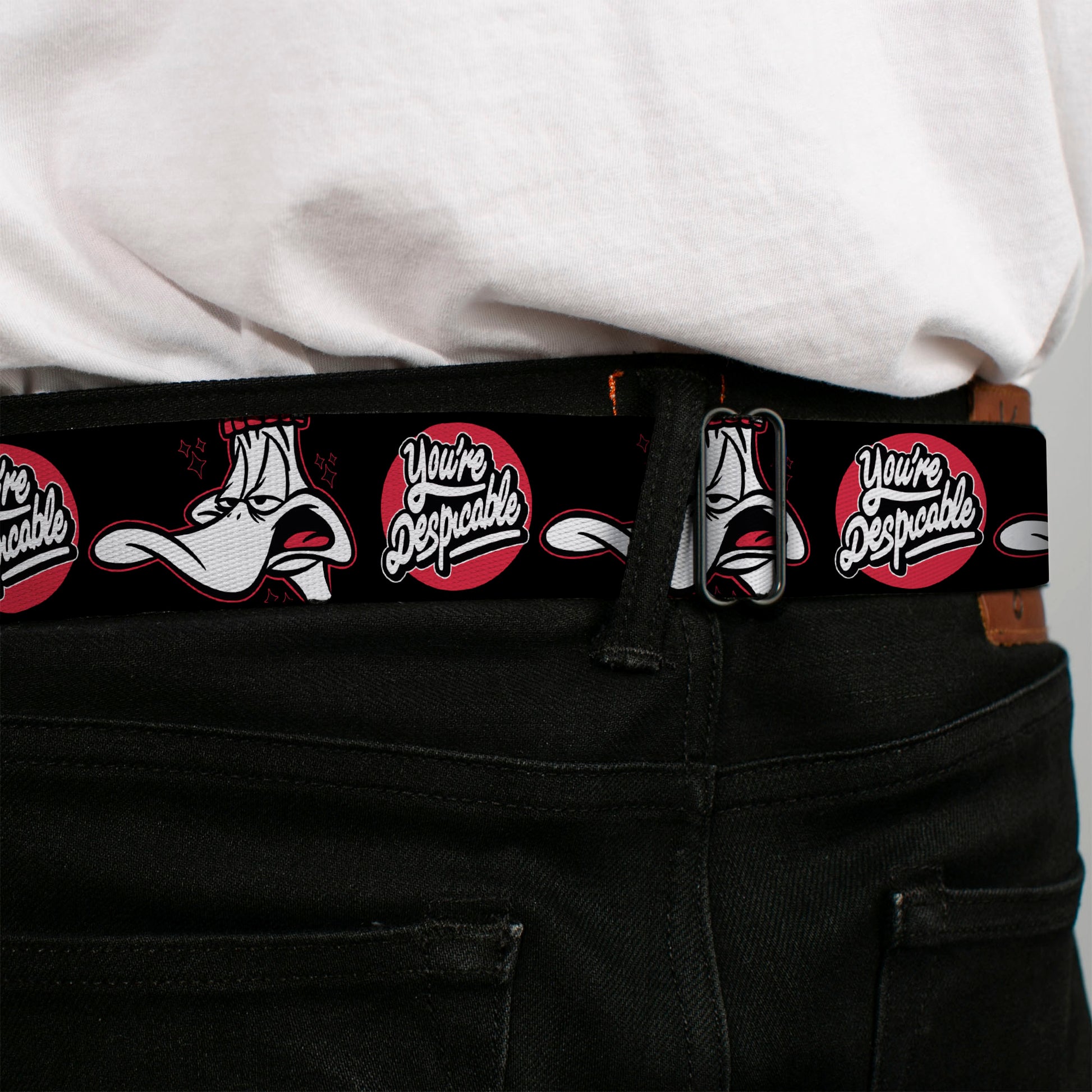 LOONEY TUNES Bullseye Title Logo Full Color White Seatbelt Belt - Looney Tunes Daffy Duck YOU'RE DESPICABLE Expression Black Webbing Seatbelt Belts Looney Tunes