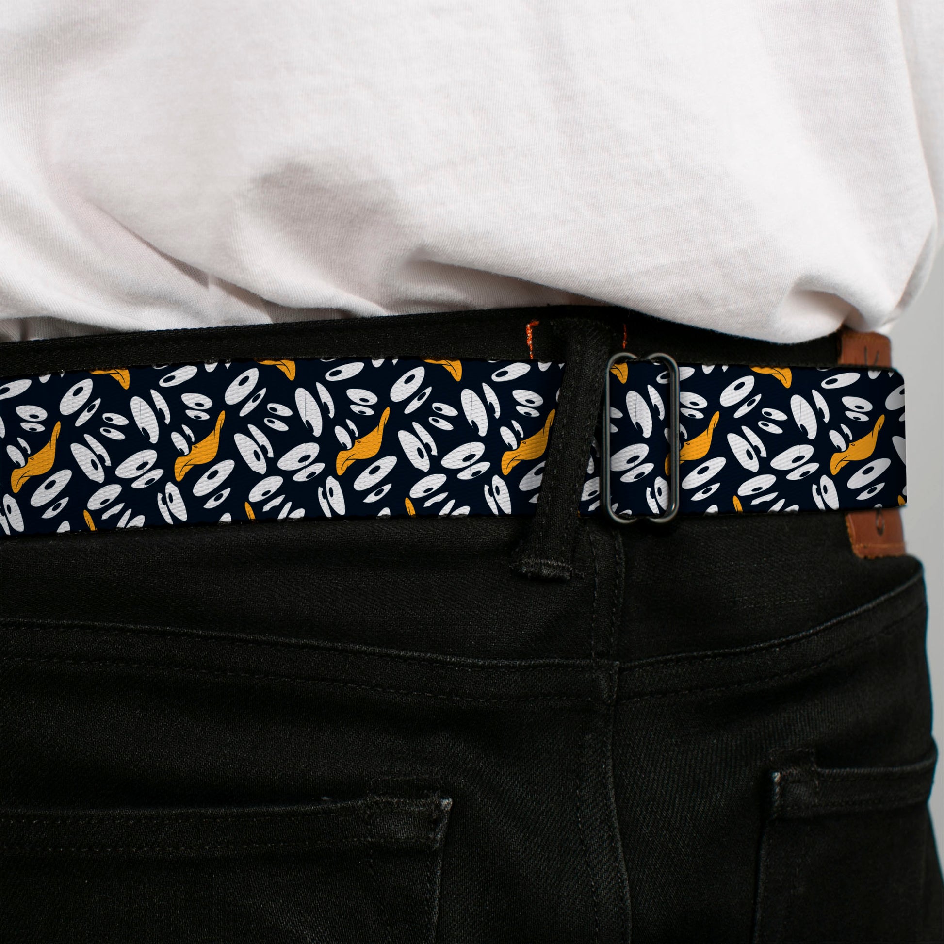 LOONEY TUNES Text Title Logo Full Color White Seatbelt Belt - Daffy Duck Expression and Eyes Scattered Black/White Webbing Seatbelt Belts Looney Tunes