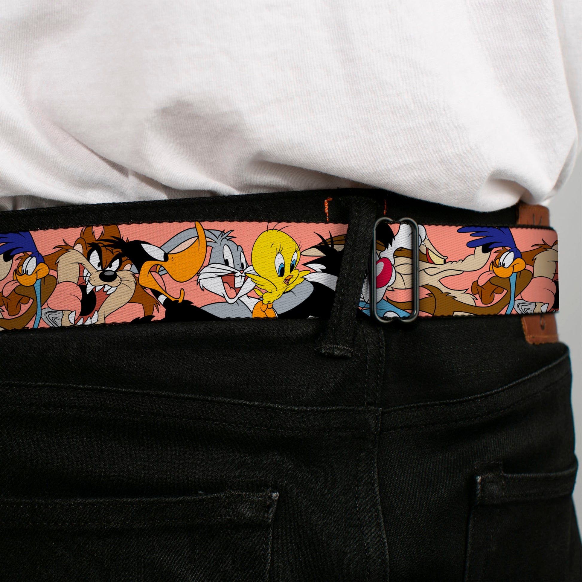 LOONEY TUNES Text Title Logo Full Color White Seatbelt Belt - Looney Tunes Seven Character Poses Stacked Peach Webbing Seatbelt Belts Looney Tunes