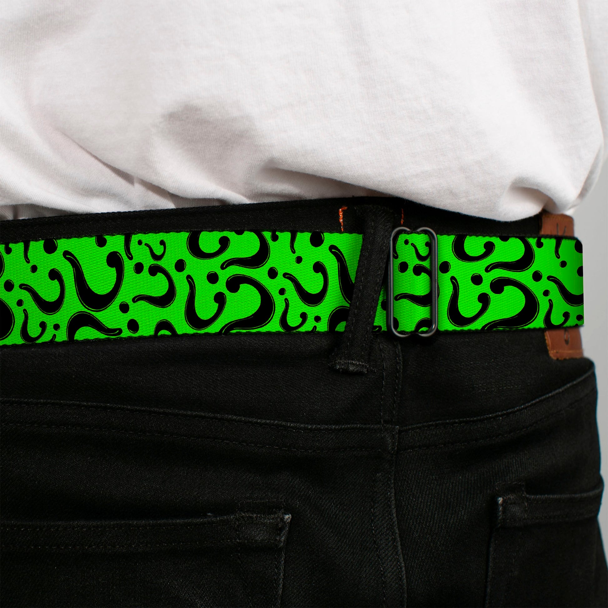 Riddler "?" Black Silver Seatbelt Belt - Question Mark Scattered Lime Green/Black Webbing Seatbelt Belts DC Comics