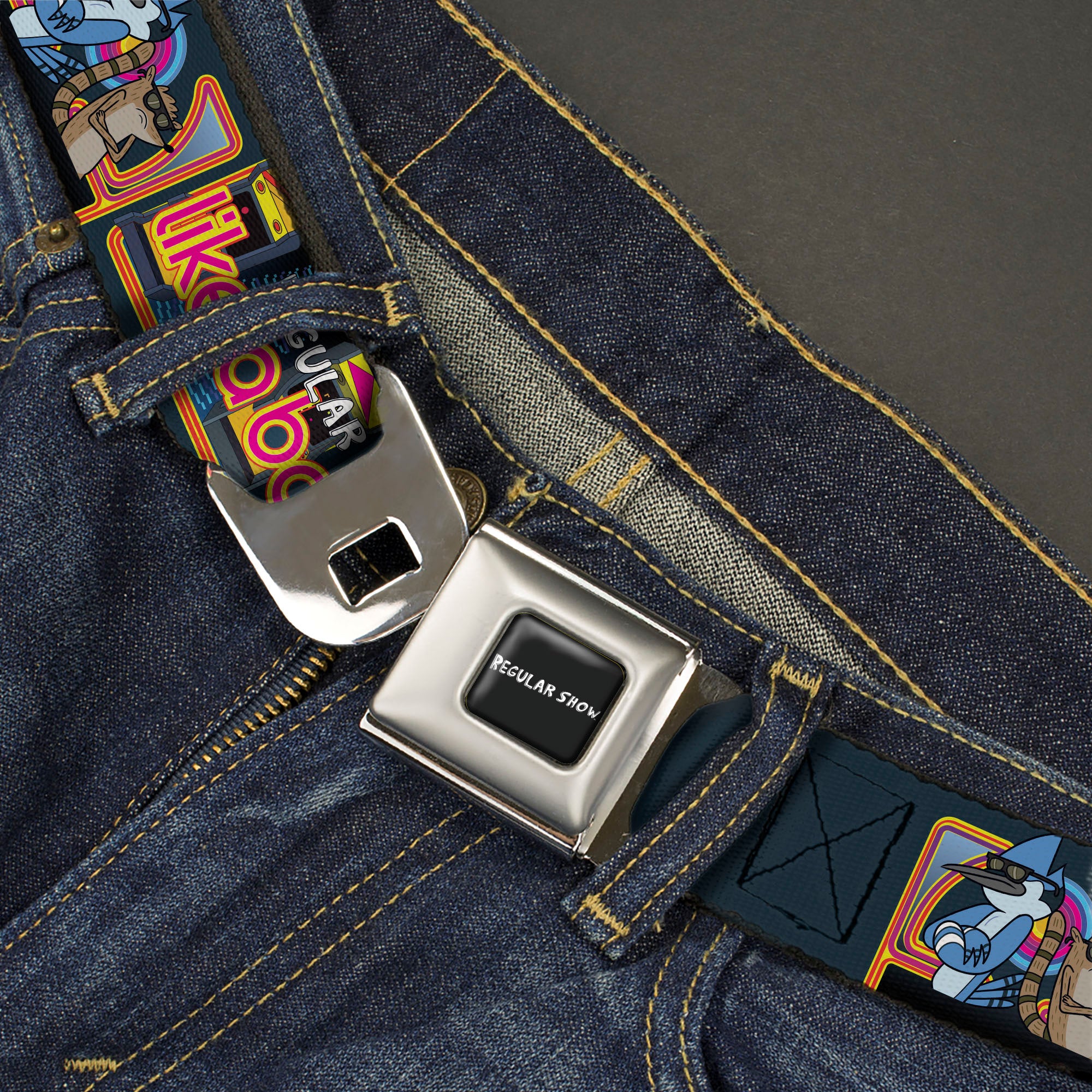 REGULAR SHOW Title Logo Full Color Black Seatbelt Belt - REGULAR SHOW Mordecai and Rigby LIKE A BOSS Pose Multi Color Webbing Seatbelt Belts Regular Show