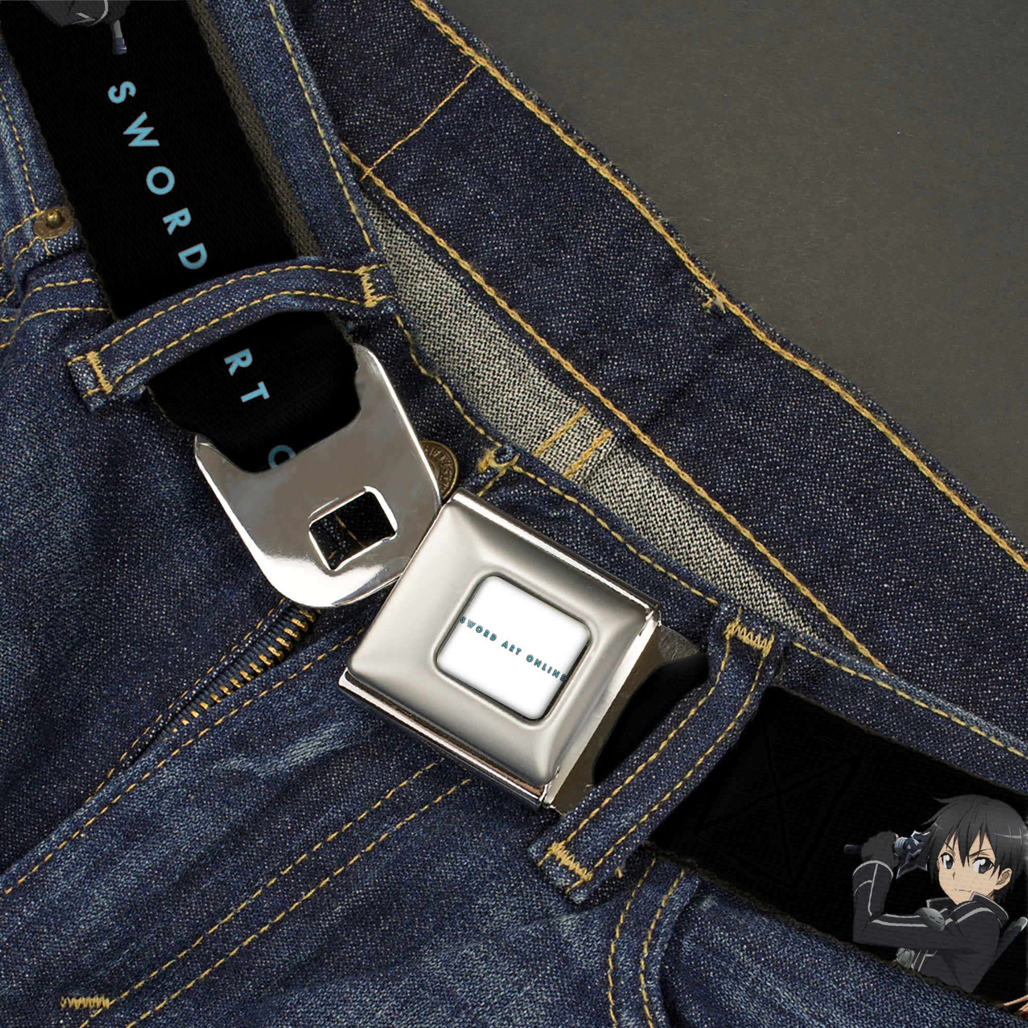 SWORD ART ONLINE Title Logo Full Color White/Blue Seatbelt Belt - SWORD ART ONLINE Four Character Swords Group Pose and Title Logo Black Webbing