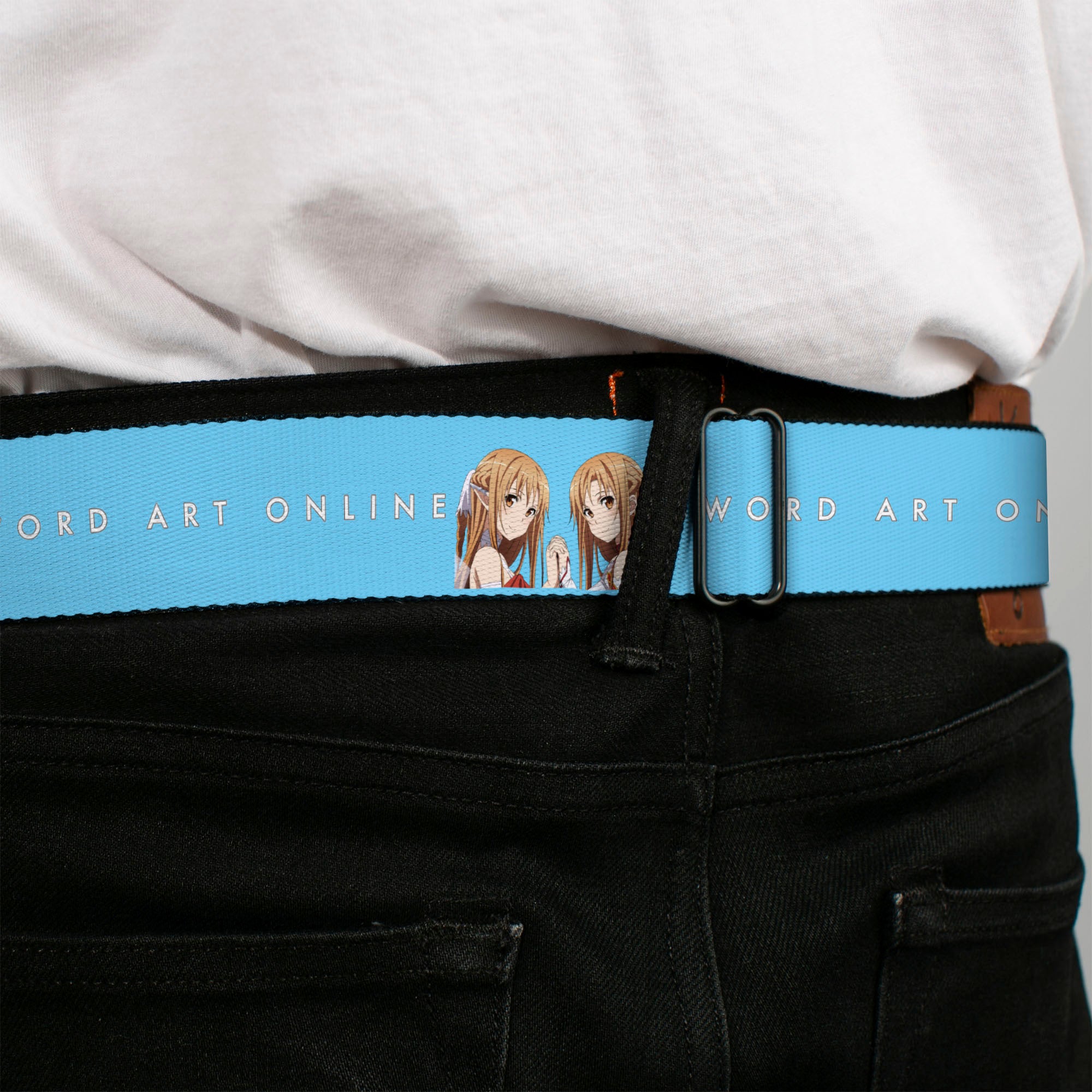 SWORD ART ONLINE Title Logo Full Color White/Blue Seatbelt Belt - SWORD ART ONLINE Asuna Comic Book Cover Pose and Title Logo Blue Webbing