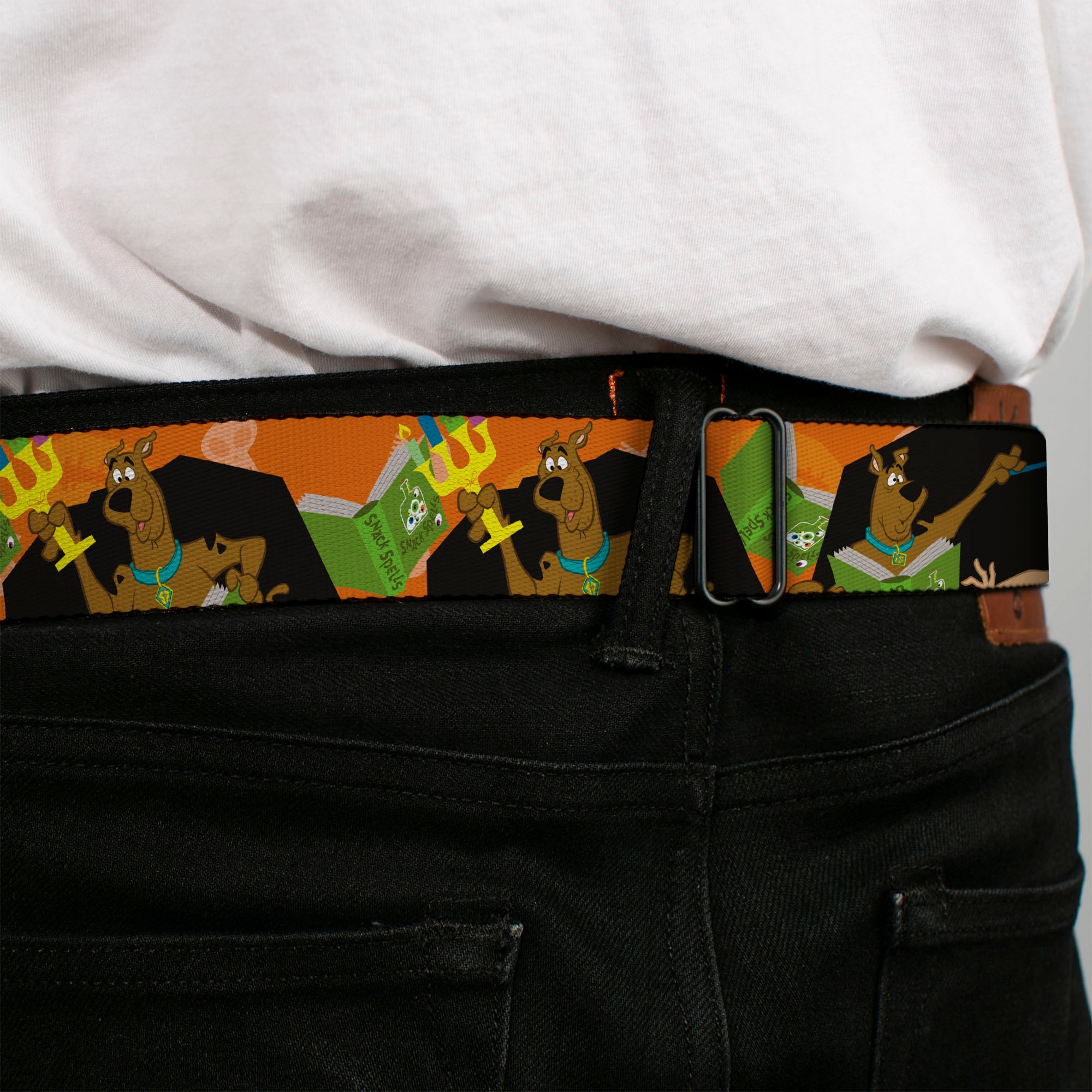 Scooby Doo Face Full Color Black Seatbelt Belt - Scooby Doo Halloween/Snack Spells Webbing Seatbelt Belts Scooby Doo