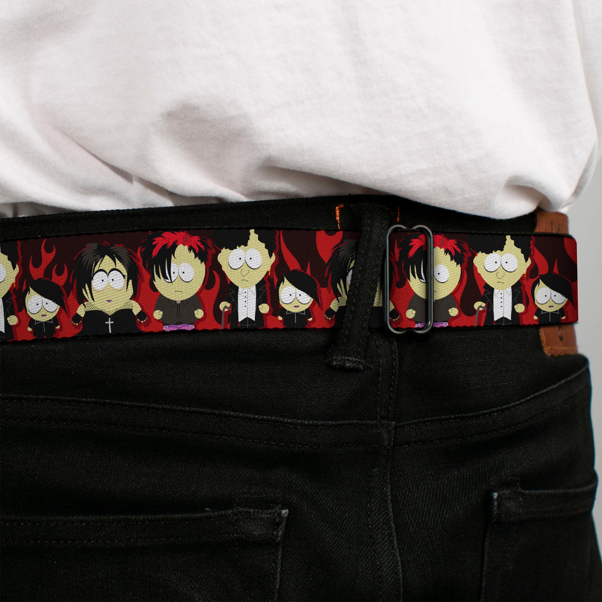 SOUTH PARK Title Logo Full Color Black/White Seatbelt Belt - South Park Goth Kids Poses Flame Reds Webbing Seatbelt Belts South Park