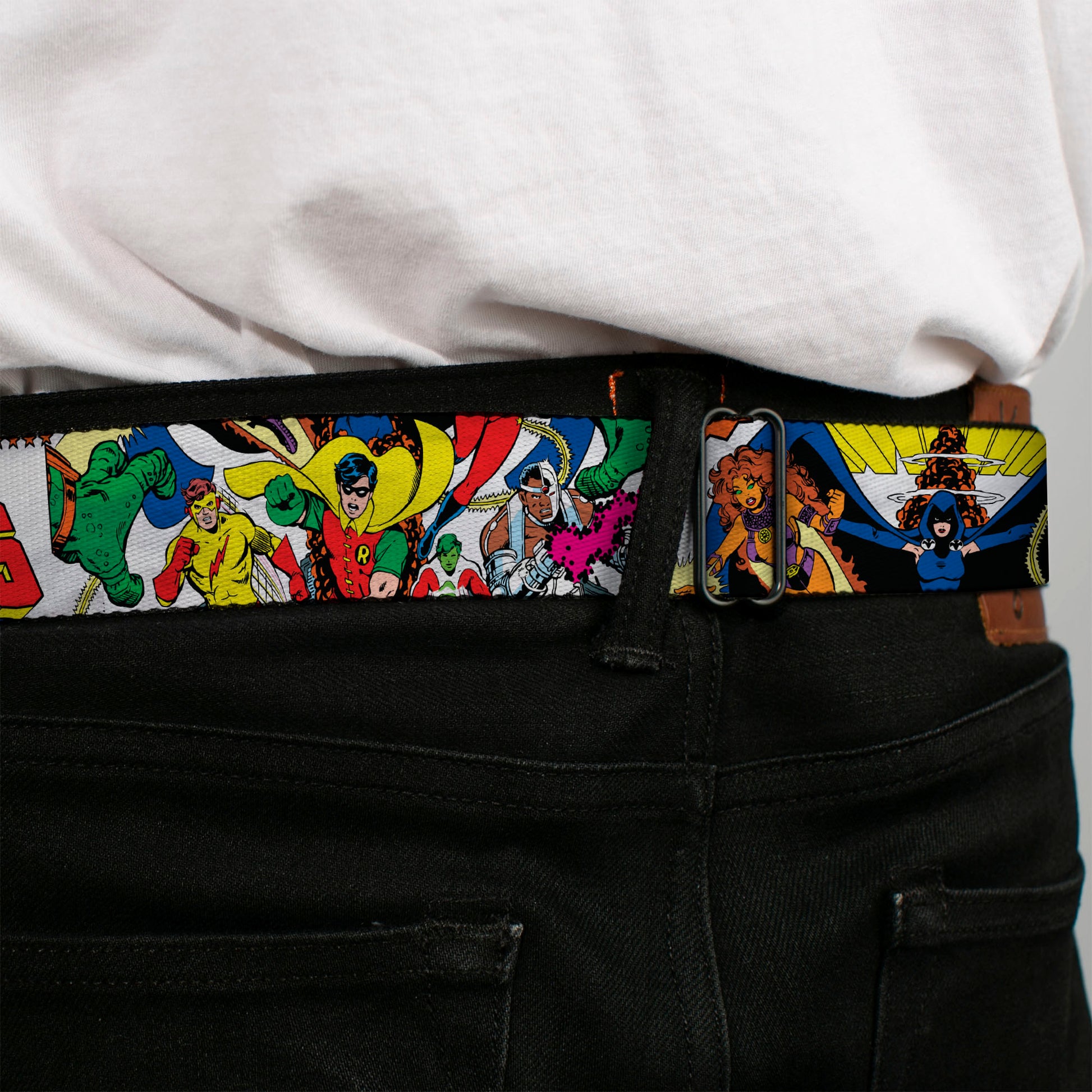 THE NEW TEEN TITANS Logo Full Color Black Red Blue Yellow Seatbelt Belt - THE NEW TEEN TITANS Issue #1 Superhero Cover Poses White Webbing Seatbelt Belts DC Comics
