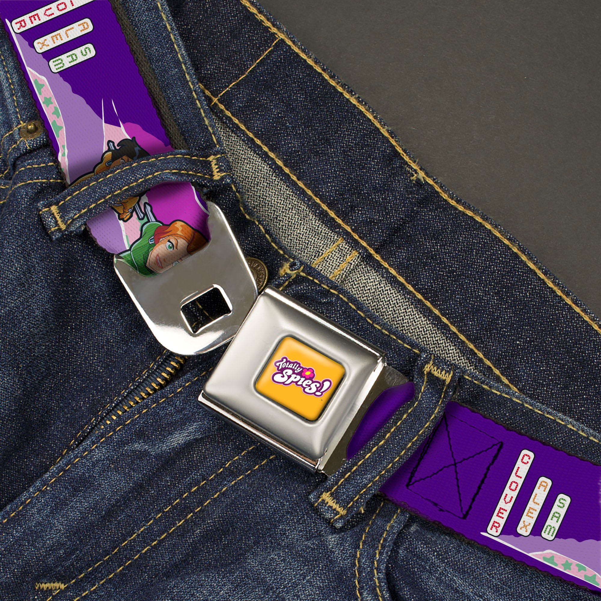 TOTALLY SPIES! Title Logo Full Color Yellow Seatbelt Belt - TOTALLY SPIES Group Action Pose and Title Logo Purple/Multi Color Webbing