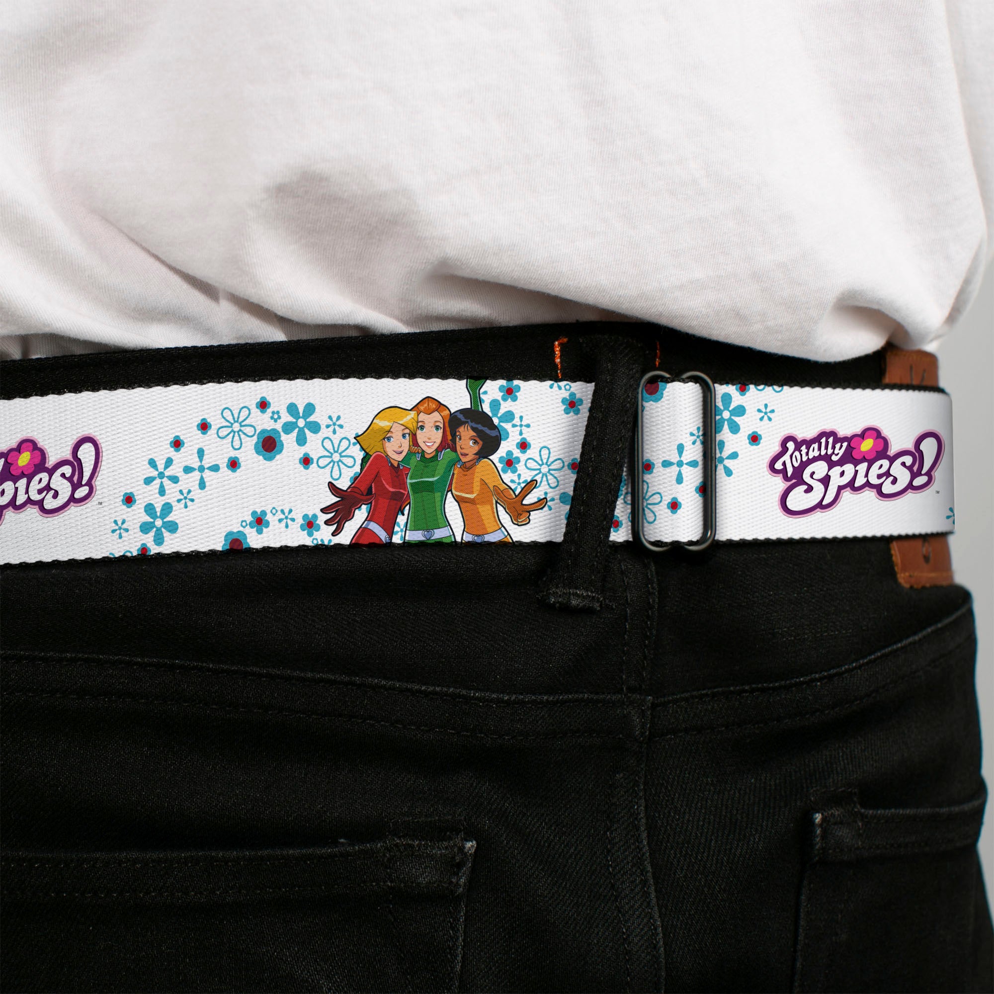 TOTALLY SPIES! Title Logo Full Color Yellow Seatbelt Belt - TOTALLY SPIES Group Pose and Flowers White/Blues Webbing