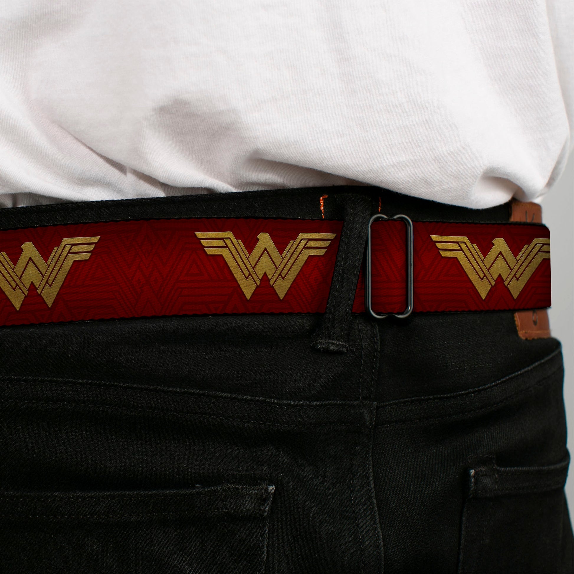 Wonder Woman 2017 Icon Full Color Black/Gold Seatbelt Belt - Wonder Woman 2017 Icon Reds/Golds Webbing Seatbelt Belts DC Comics