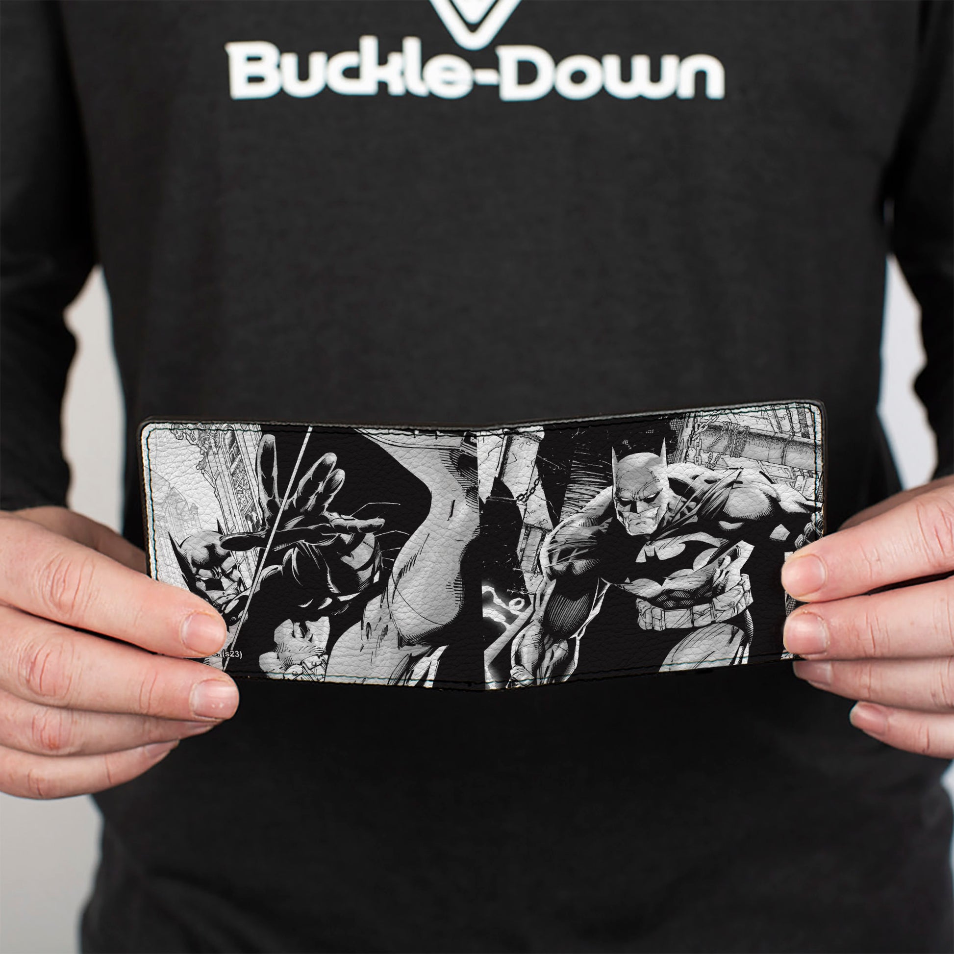 Bi-Fold Wallet - Batman Jim Lee Hush Chain and Grappling Hook Pencils White/Black Bi-Fold Wallets DC Comics