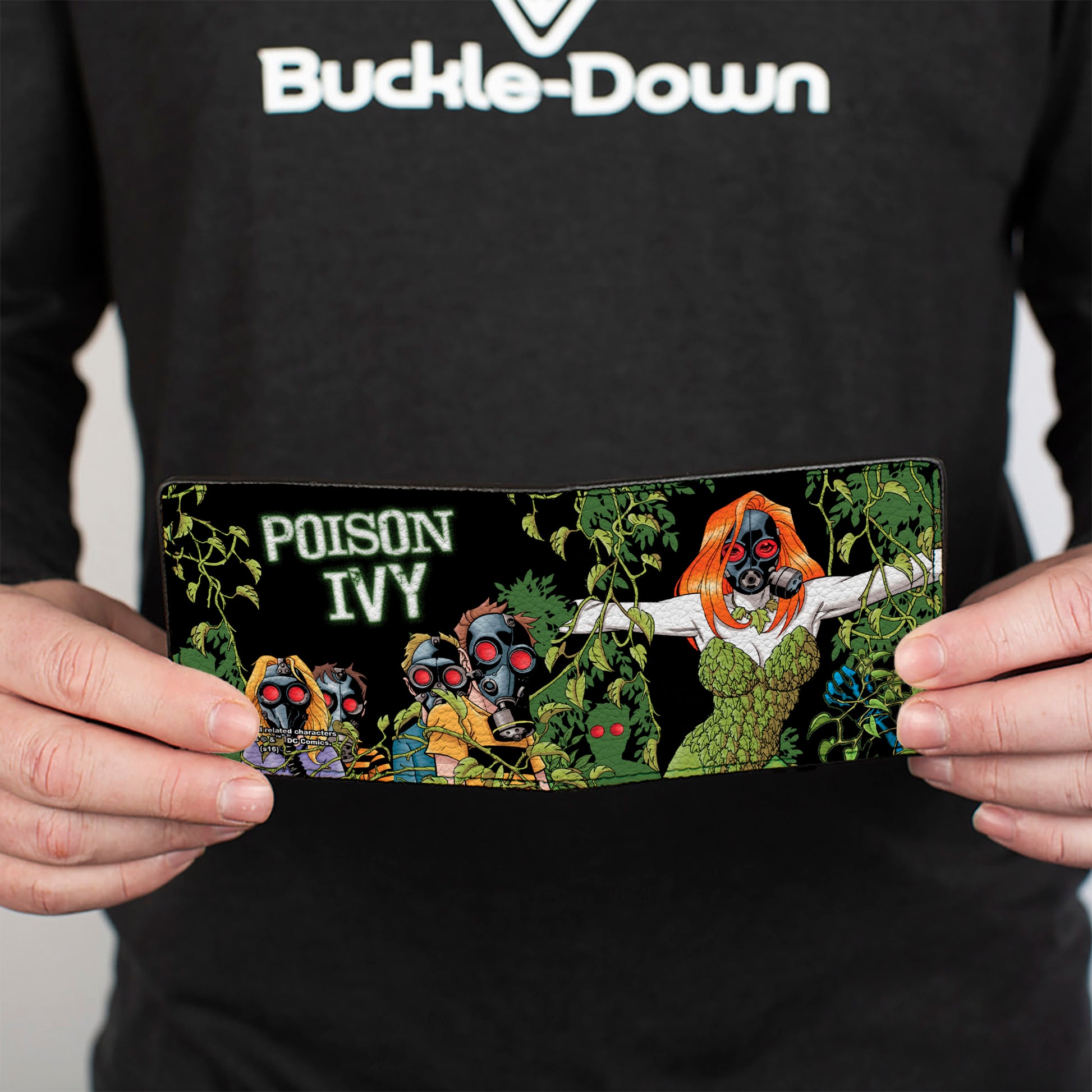 Bi-Fold Wallet - POISON IVY w Gas Mask Ivy Detective Comics Issue #752 Cover Bi-Fold Wallets DC Comics