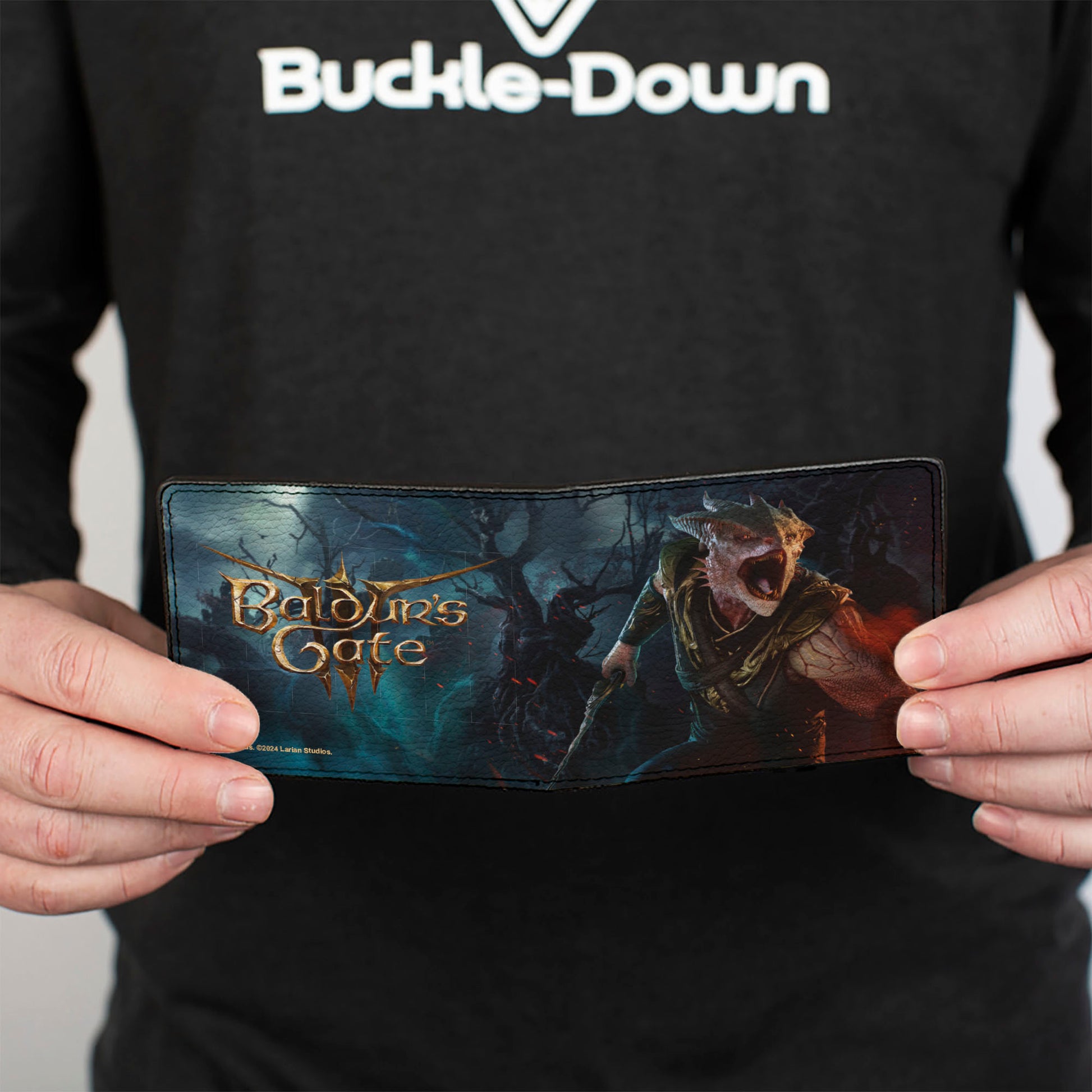 Bi-Fold Wallet - BALDUR'S GATE III Dark Urge Roaring Pose Scene and Title Logo Bi-Fold Wallets Baldur's Gate III