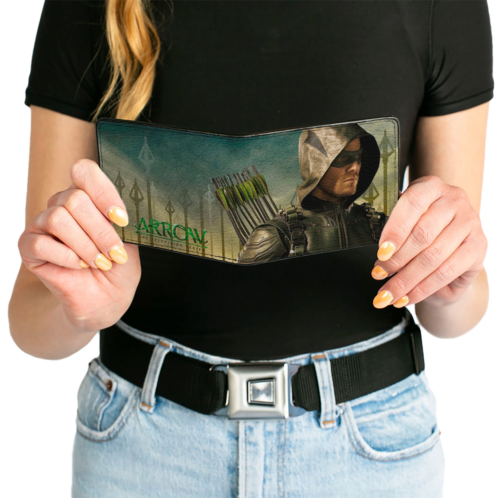 Bi-Fold Wallet - ARROW Standing Pose Arrow Tips Green-Tan Fade Bi-Fold Wallets DC Comics