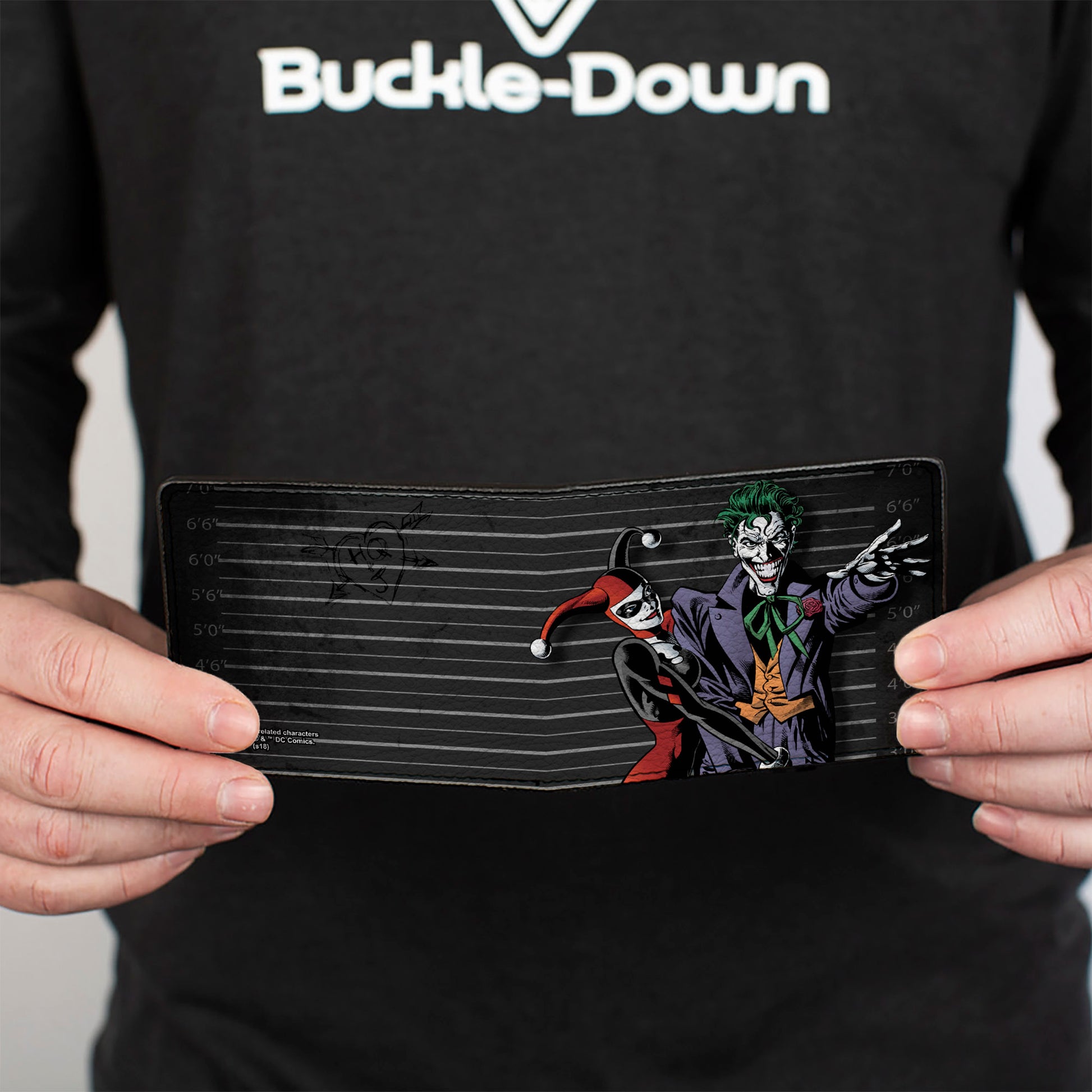Bi-Fold Wallet - Harley Quinn Hugging Joker Pose Lineup Grays Bi-Fold Wallets DC Comics