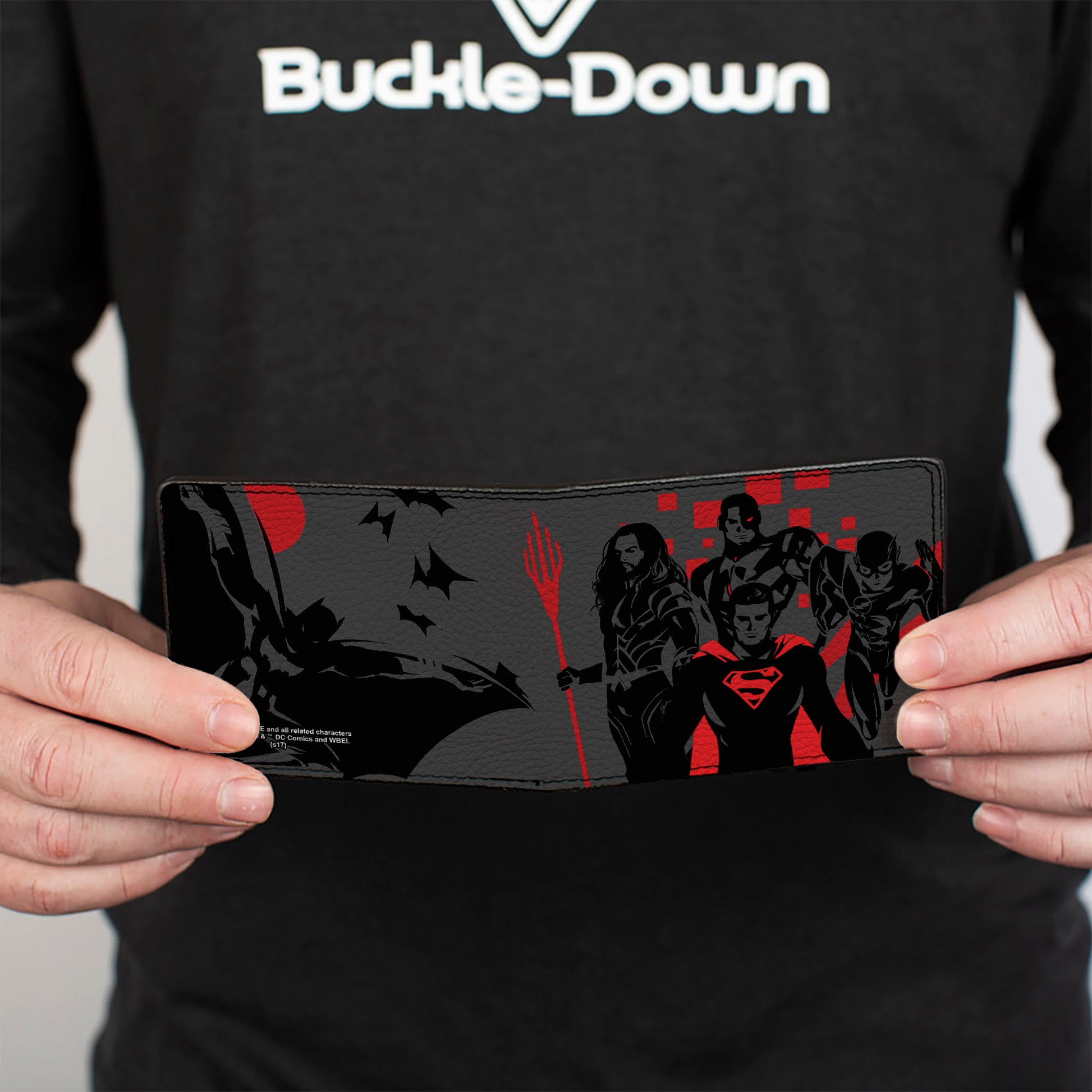 Bi-Fold Wallet - Justice League 2017 4-Superhero Group + Batman Pose Gray Black Red Bi-Fold Wallets DC Comics