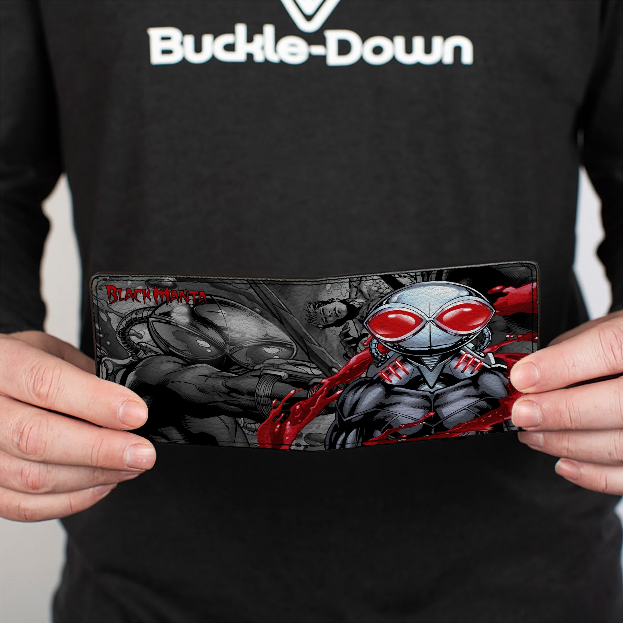 Bi-Fold Wallet - Black Manta Pose Aquaman Issue 23 1 Cover Scene Grays Reds Bi-Fold Wallets DC Comics