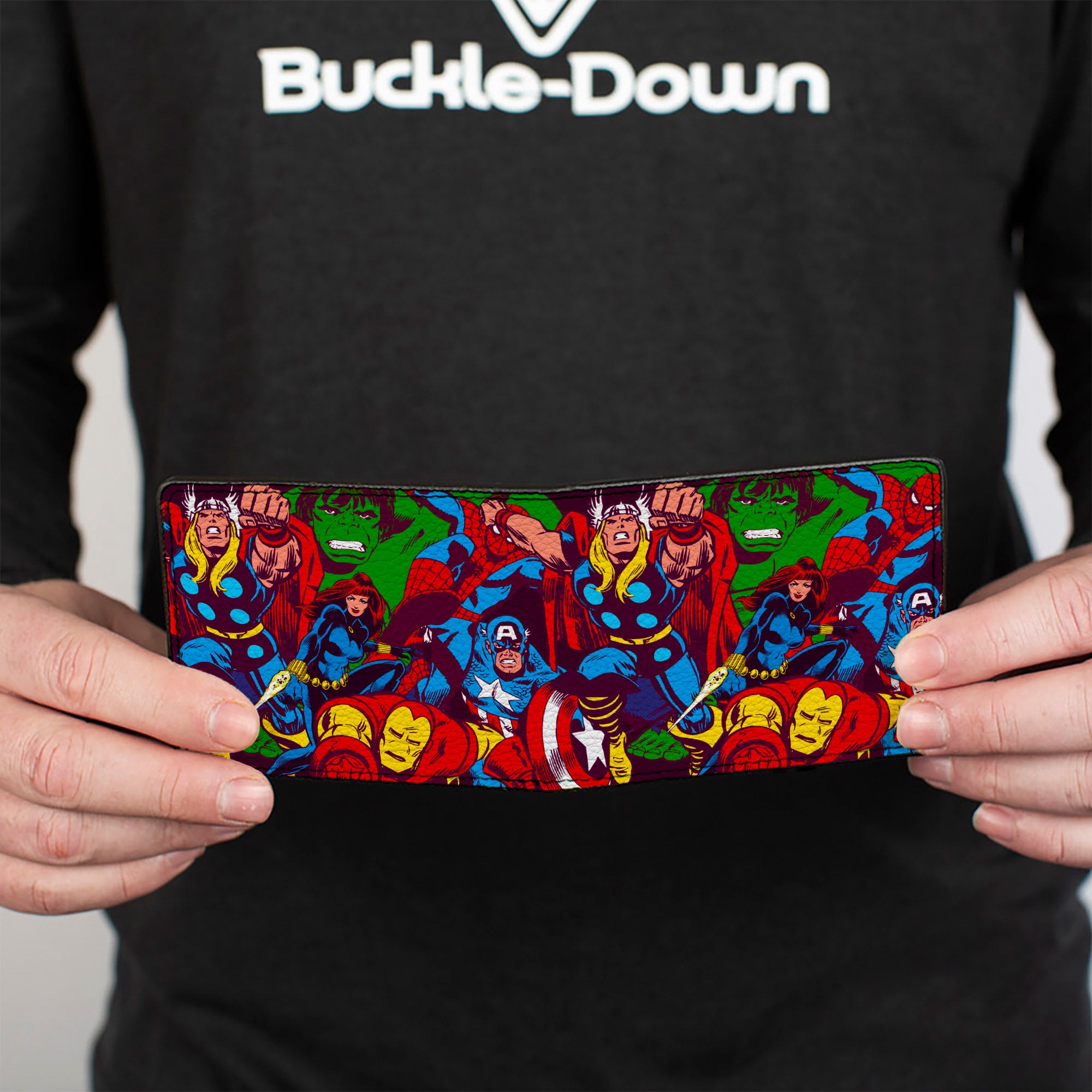 MARVEL COMICS Bi-Fold Wallet - Retro Avenger 6-Superhero Action Poses Stacked Bi-Fold Wallets Marvel Comics