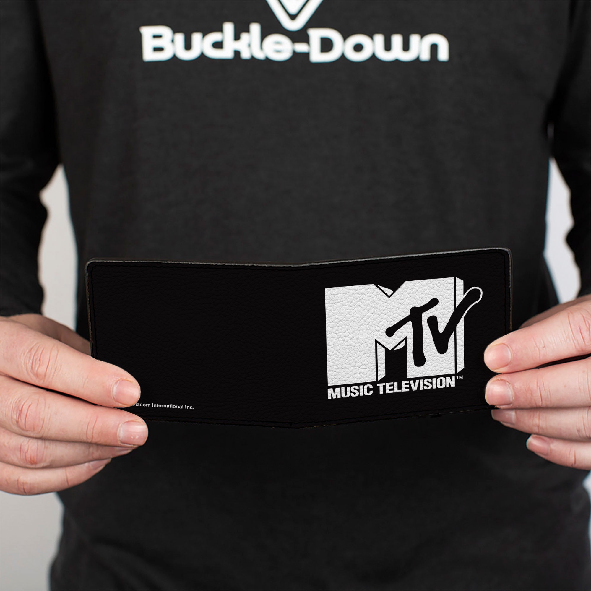 Bi-Fold Wallet - MTV Music Television Logo Black/White Bi-Fold Wallets MTV