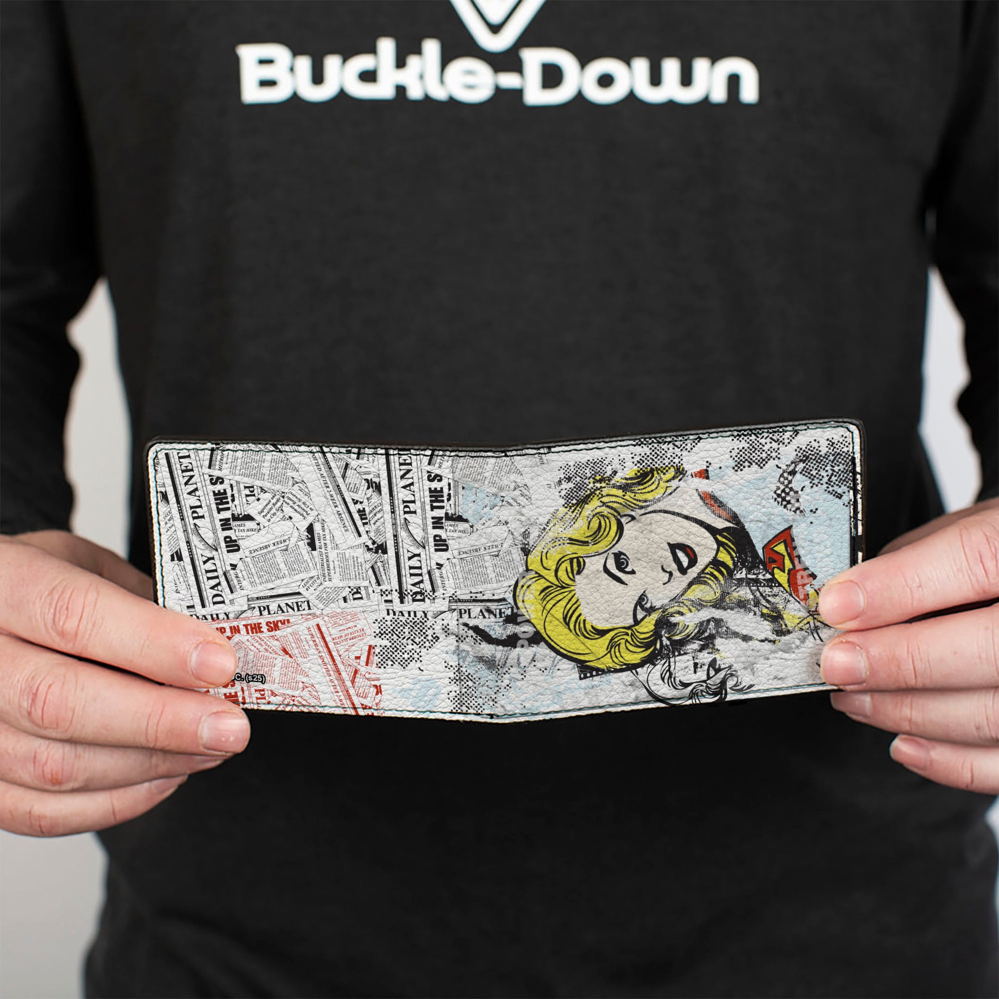 Bi-Fold Wallet - Supergirl Pose DAILY PLANET Collage White/Black/Multi Color Bi-Fold Wallets DC Comics