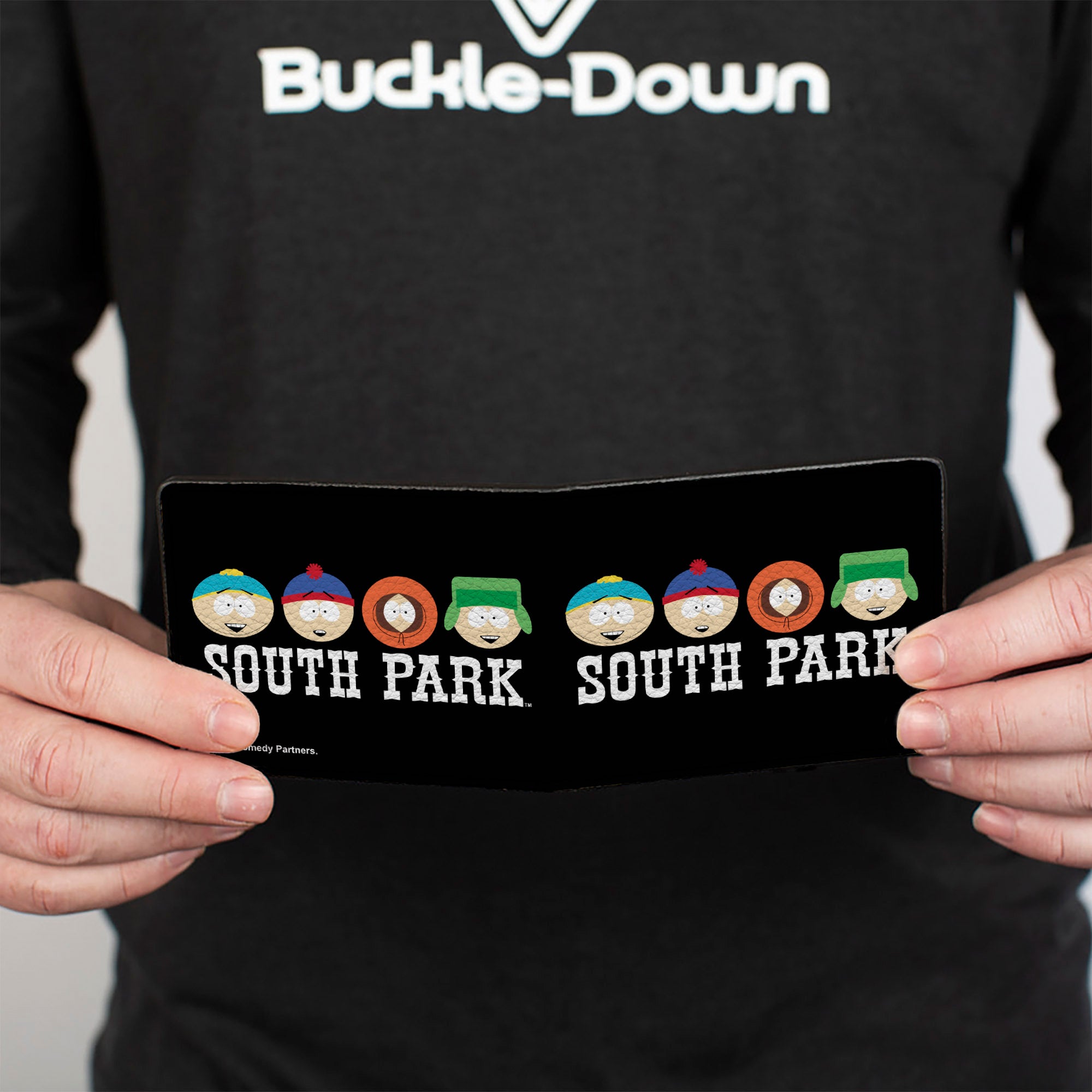 Bi-Fold Wallet - SOUTH PARK Boys Faces and Title Black/White Bi-Fold Wallets South Park