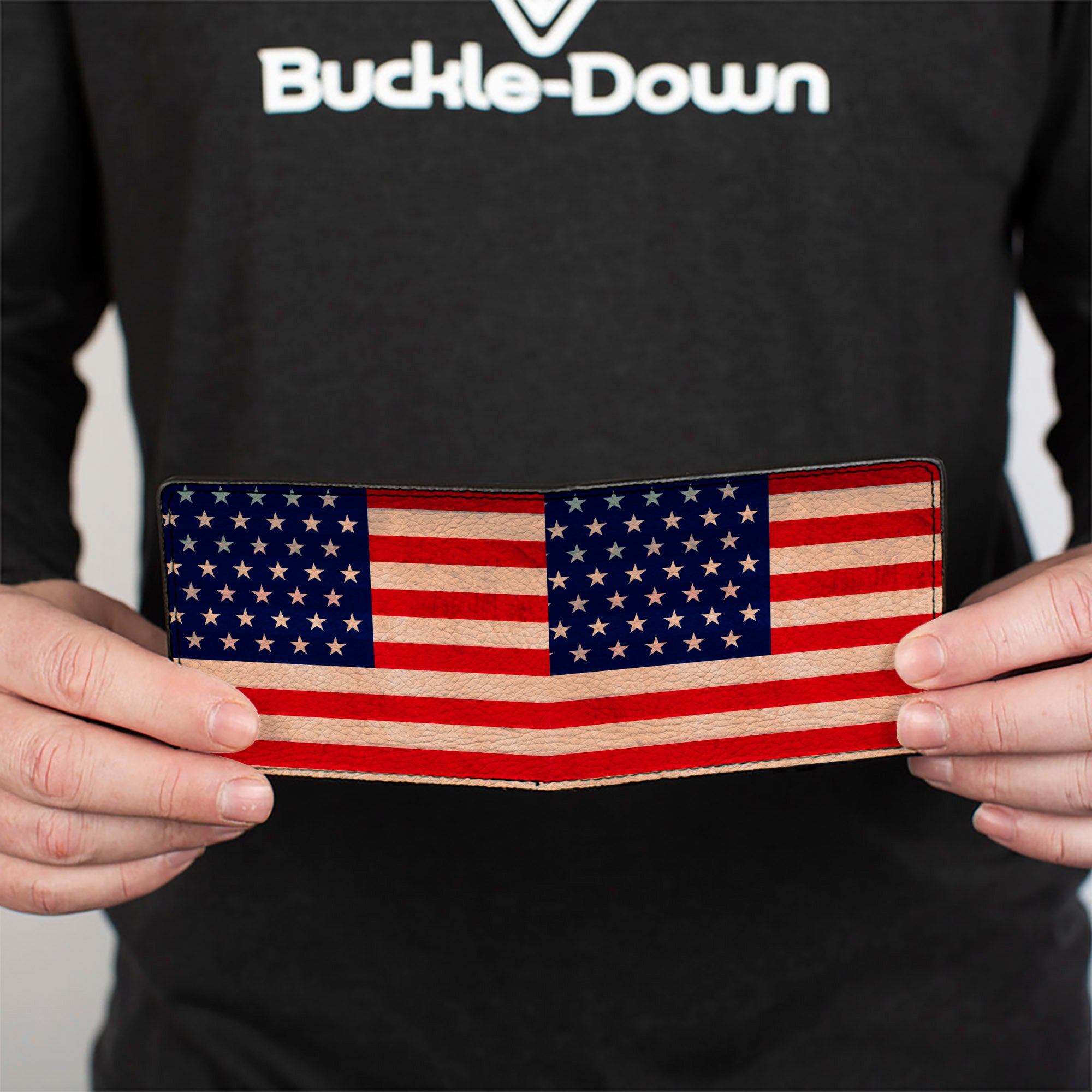 Bi-Fold Wallet - American Flag Weathered Color Bi-Fold Wallets Buckle-Down