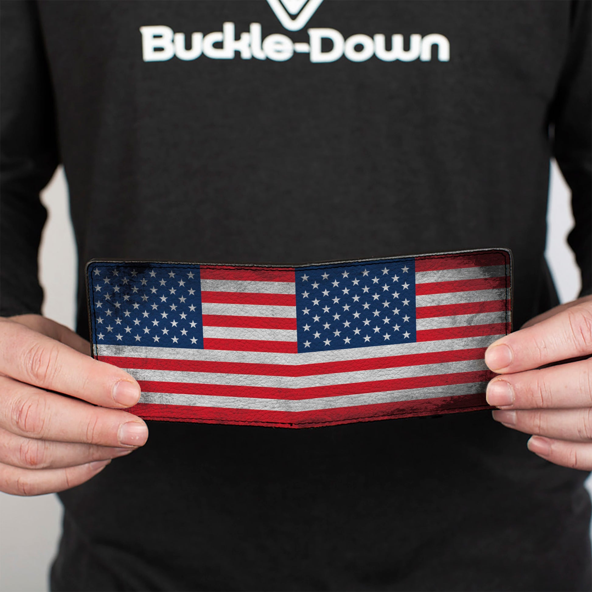 Bi-Fold Wallet - American Flag Distressed Bi-Fold Wallets Buckle-Down