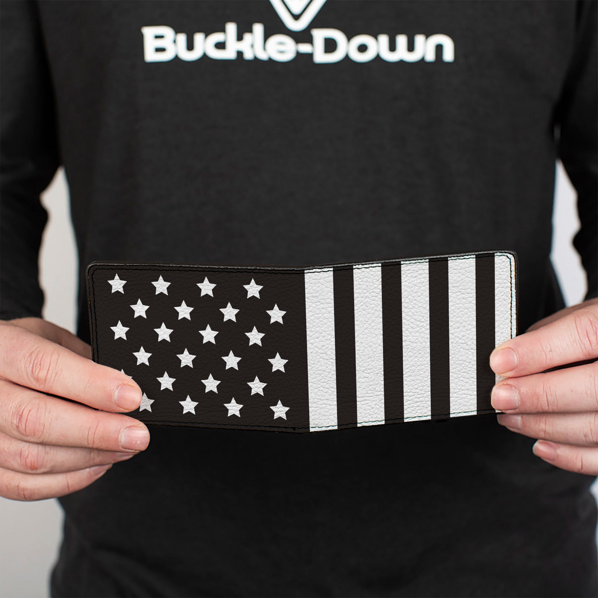 Bi-Fold Wallet - American Flag CLOSE-UP Black White Bi-Fold Wallets Buckle-Down