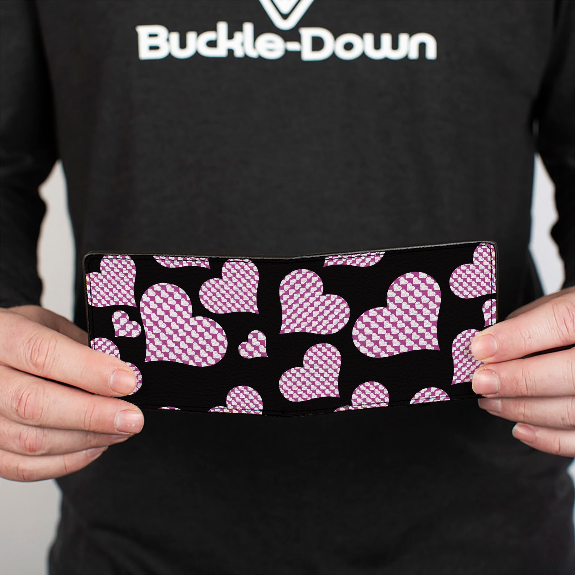 Bi-Fold Wallet - Eighties Hearts Black Fuchsia White Bi-Fold Wallets Buckle-Down