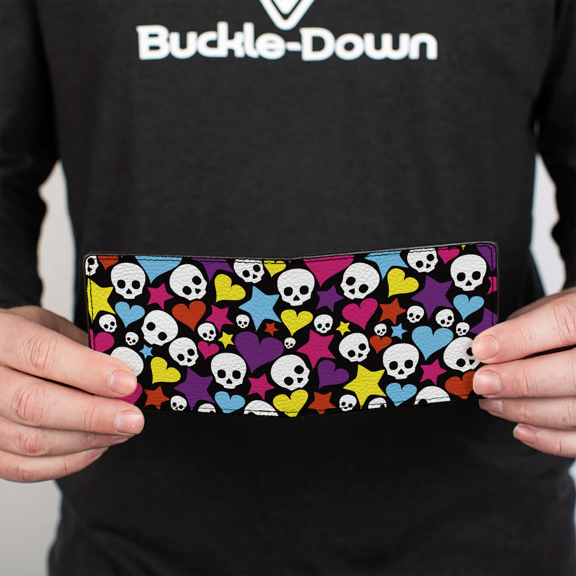 Bi-Fold Wallet - Funky Skulls Hearts & Stars Black Multi Color Bi-Fold Wallets Buckle-Down