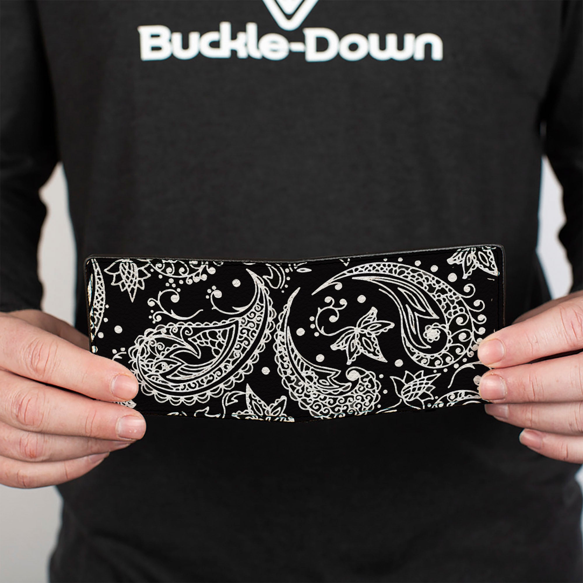 Bi-Fold Wallet - Floral Paisley Black White Bi-Fold Wallets Buckle-Down
