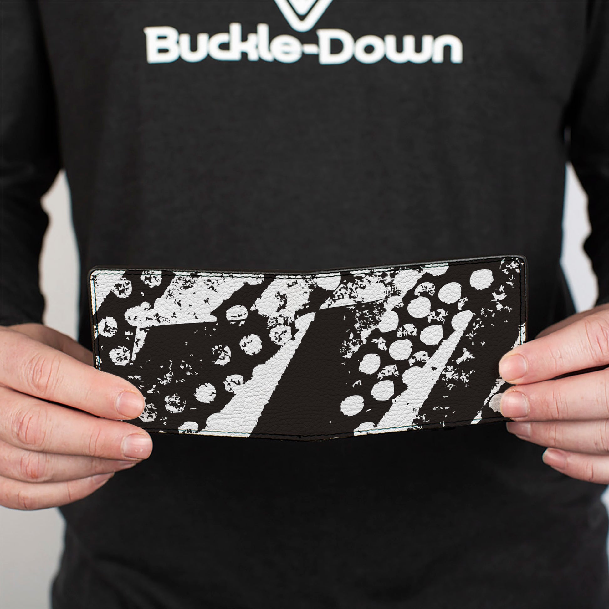 Bi-Fold Wallet - Grunge Tread Black White Bi-Fold Wallets Buckle-Down