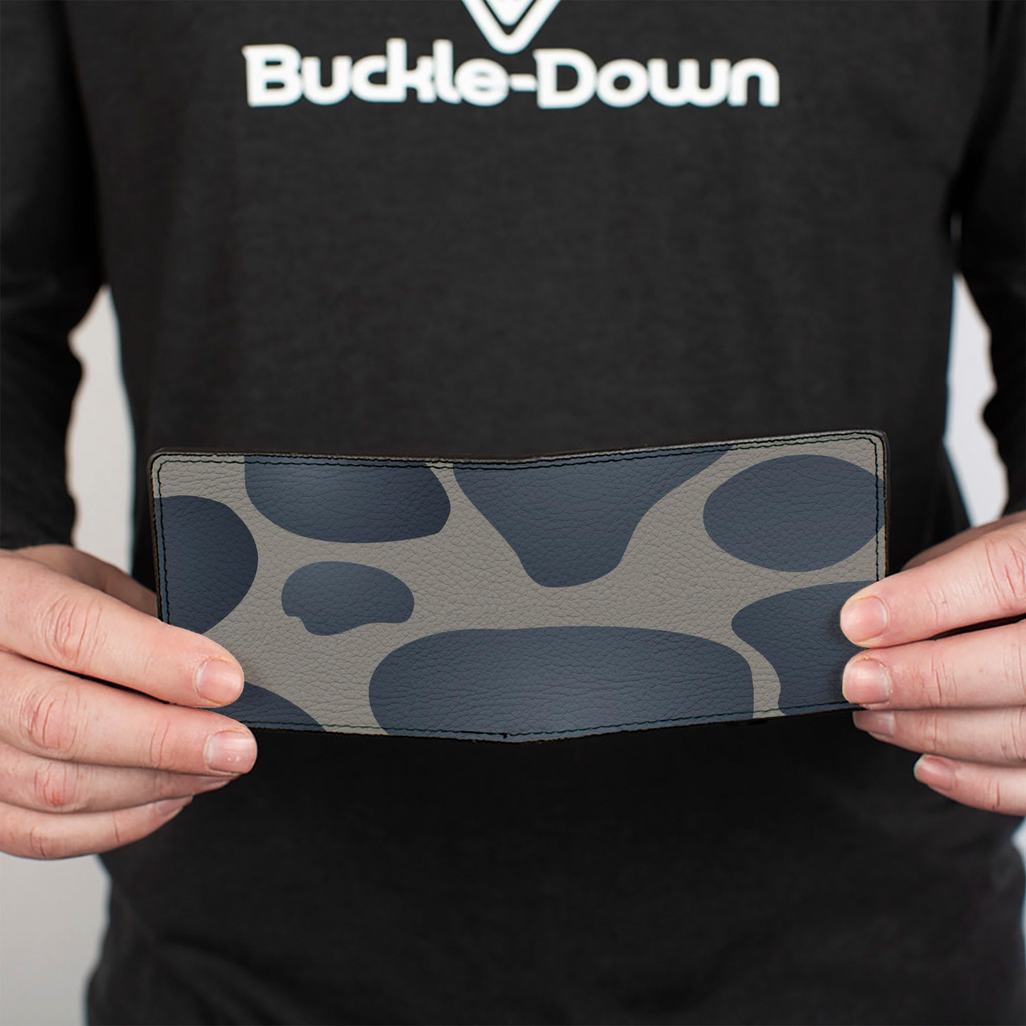 Bi-Fold Wallet - Giraffe Spots Gray Charcoal Bi-Fold Wallets Buckle-Down