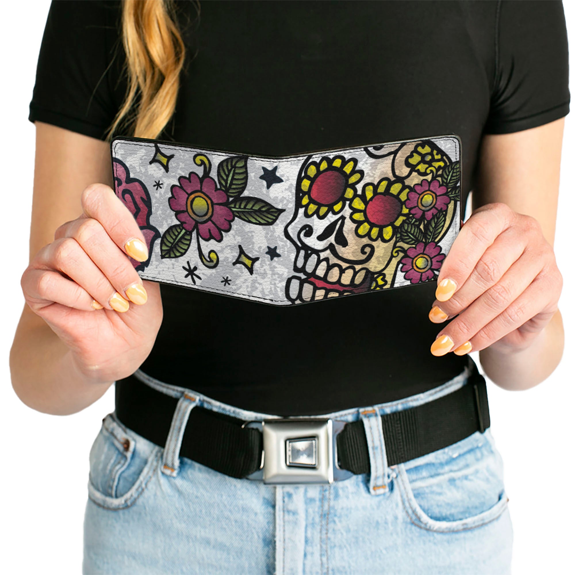 Bi-Fold Wallet - Love Kills CLOSE-UP White