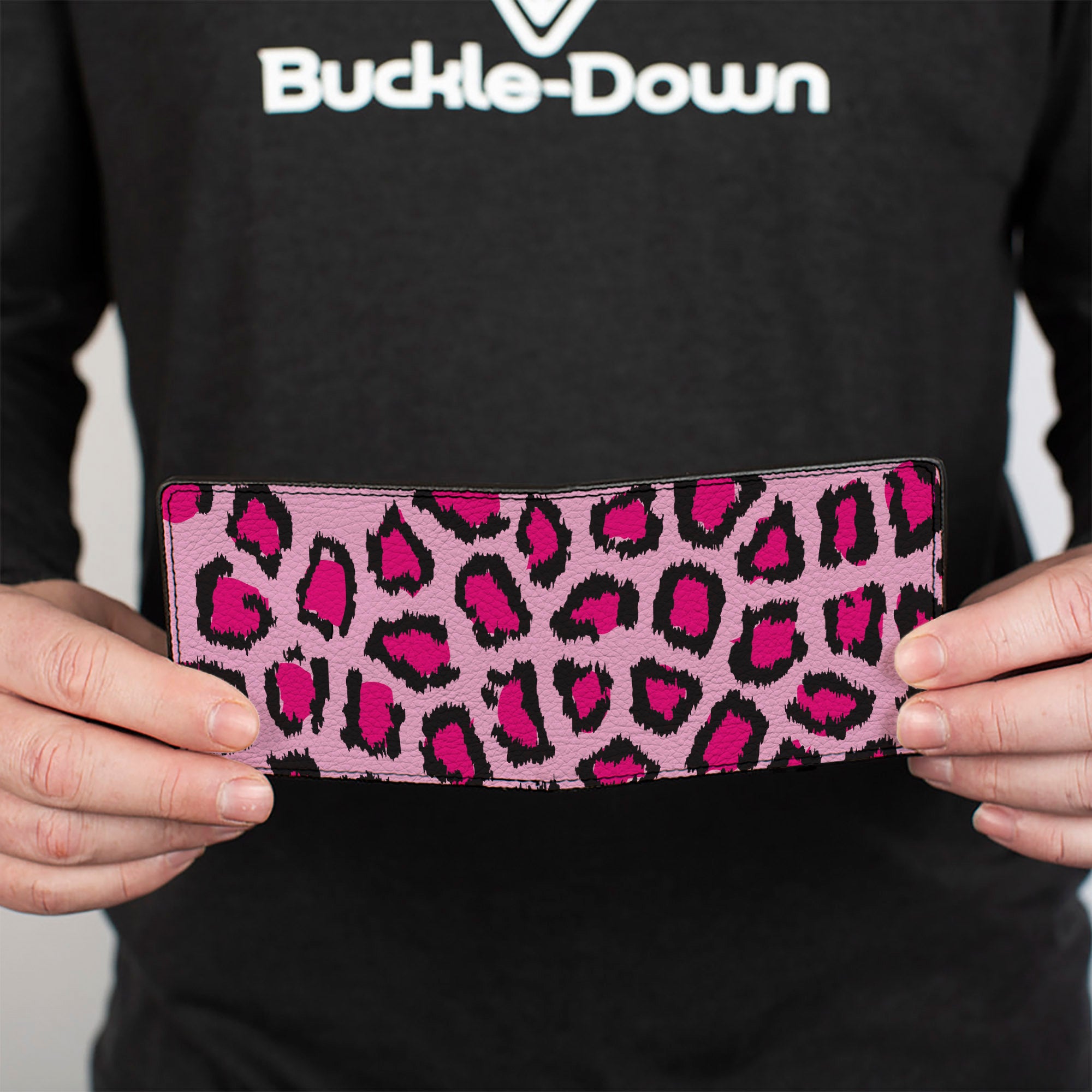 Bi-Fold Wallet - Leopard CLOSE-UP Pink