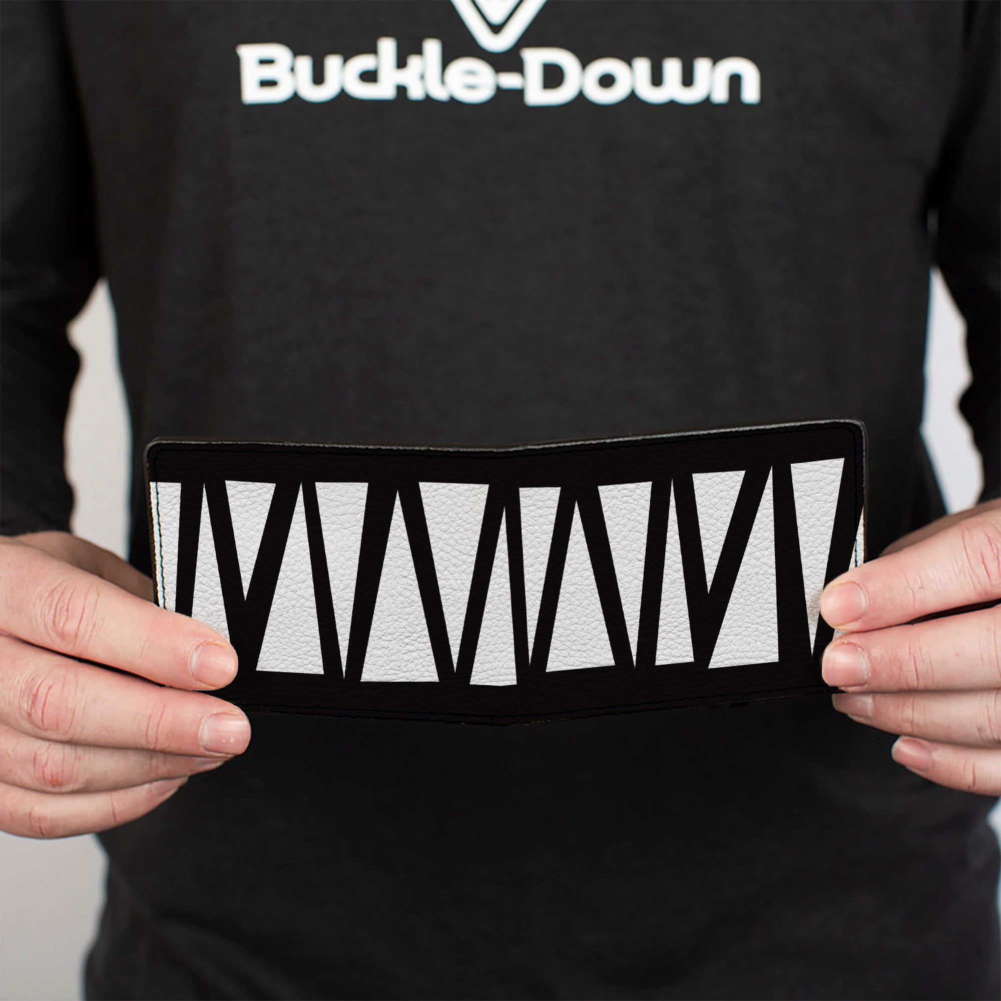 Bi-Fold Wallet - Zig Zag Doodle Black White Bi-Fold Wallets Buckle-Down