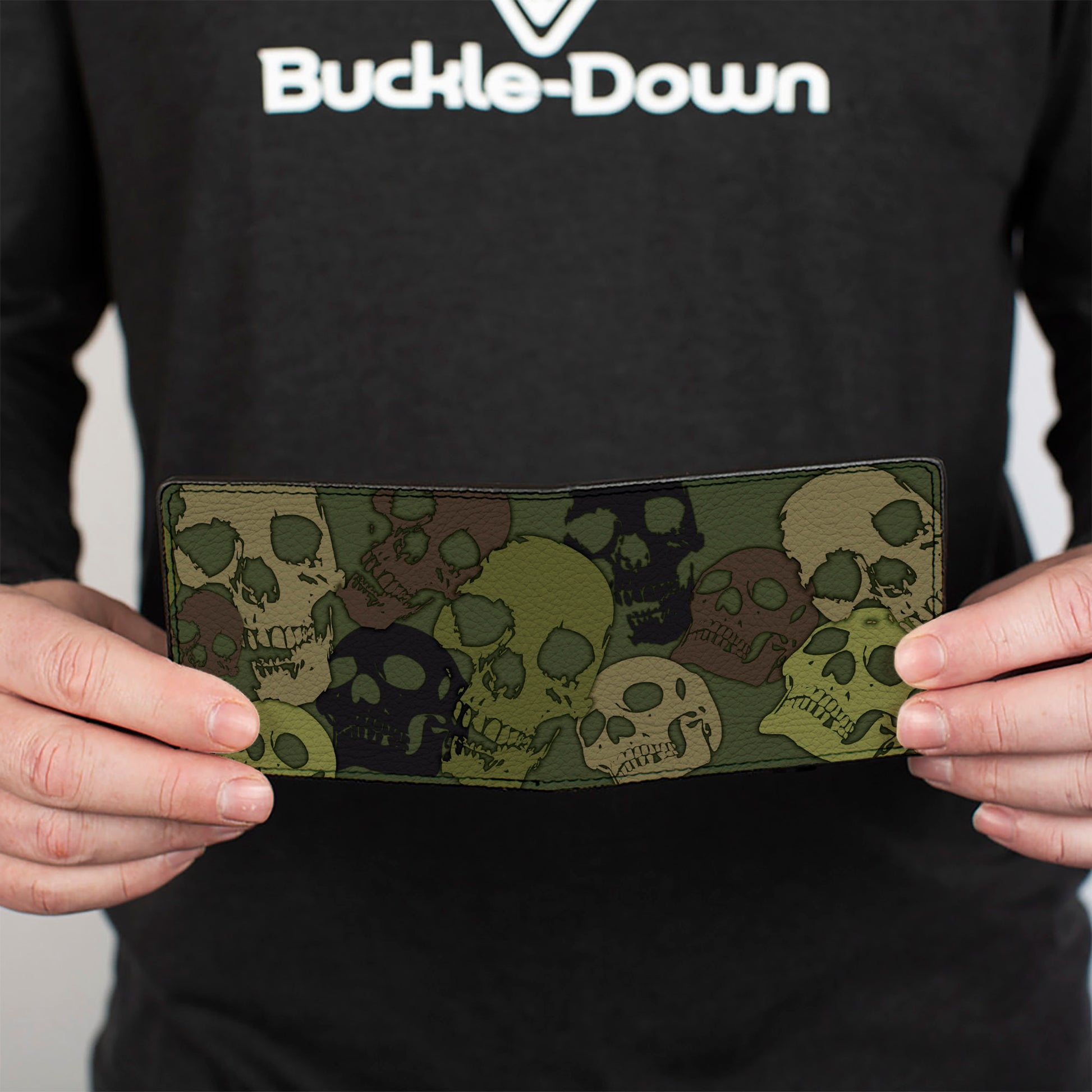 Bi-Fold Wallet - Camo Olive Skull Yard Bi-Fold Wallets Buckle-Down