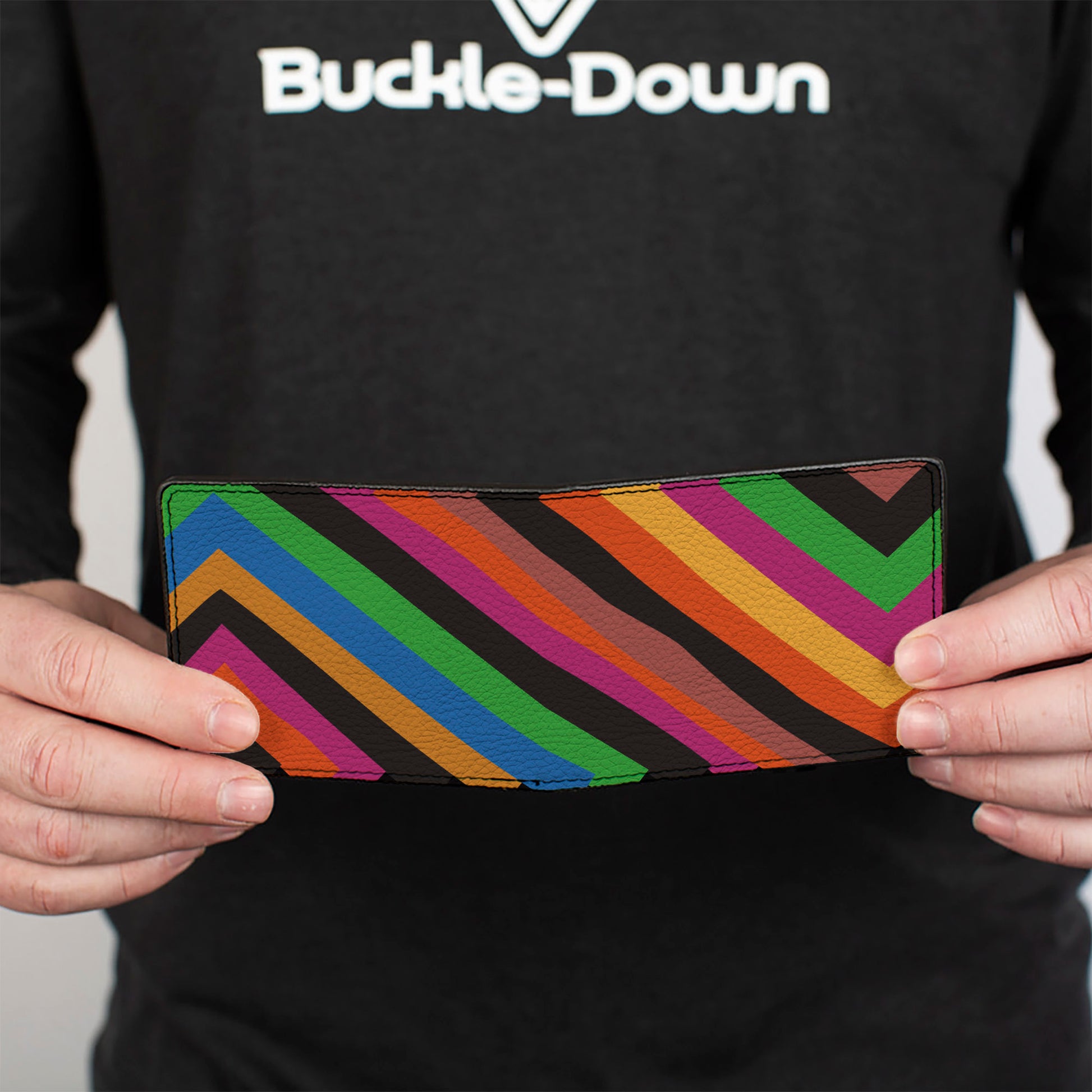 Bi-Fold Wallet - Diamond Freehand Multi Color Bi-Fold Wallets Buckle-Down