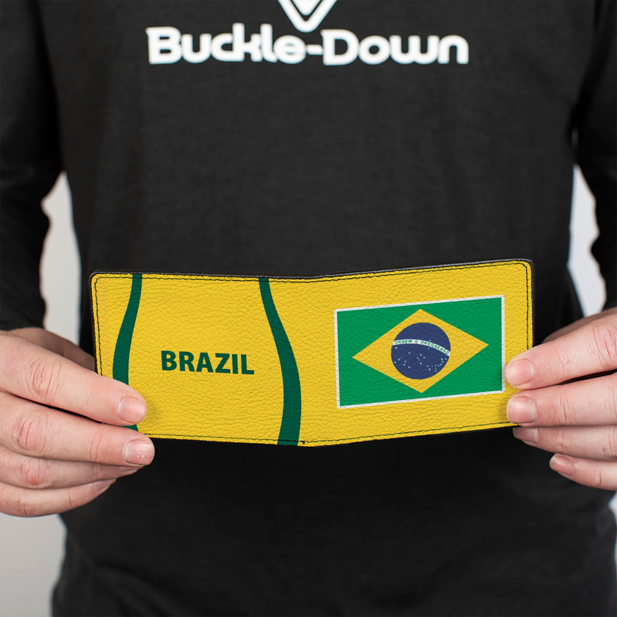 Bi-Fold Wallet - Global Soccer Cup Series Brazil Spirit Flag Bi-Fold Wallets Buckle-Down