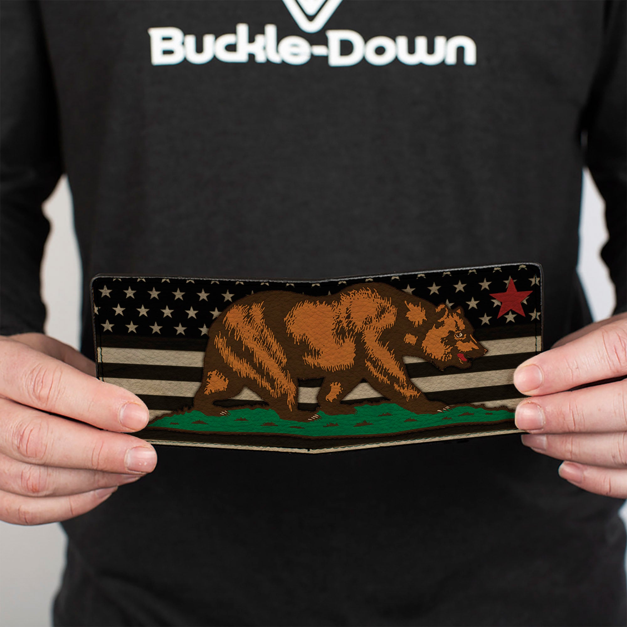Bi-Fold Wallet - Cali Bear Star US Flag Stretch Black White Red Bi-Fold Wallets Buckle-Down