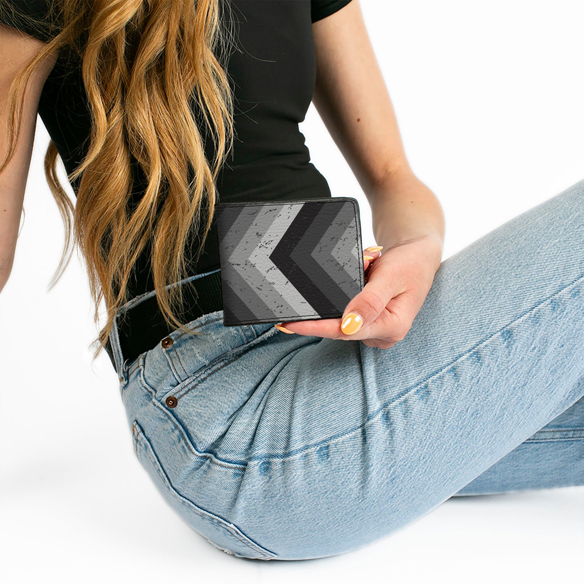 Bi-Fold Wallet - Chevron Weathered Black Grays Bi-Fold Wallets Buckle-Down