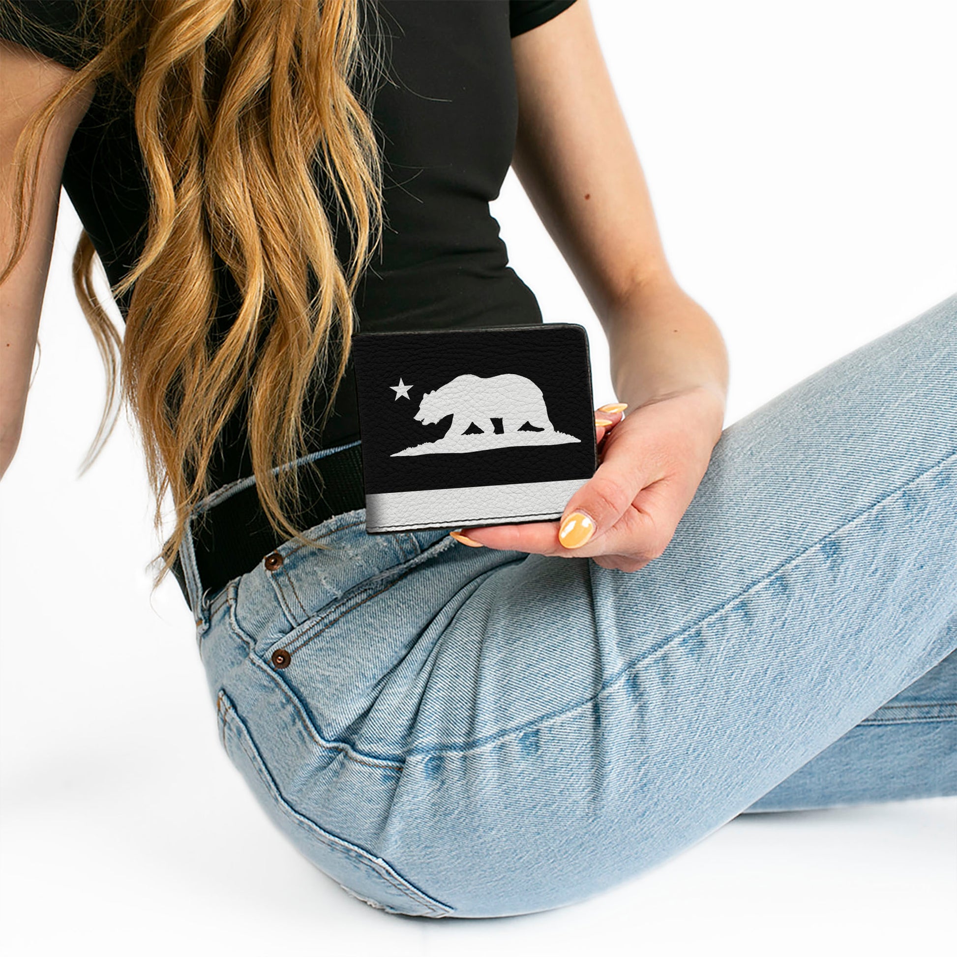Bi-Fold Wallet - Cali Bear Flag Silhouette Black White Bi-Fold Wallets Buckle-Down