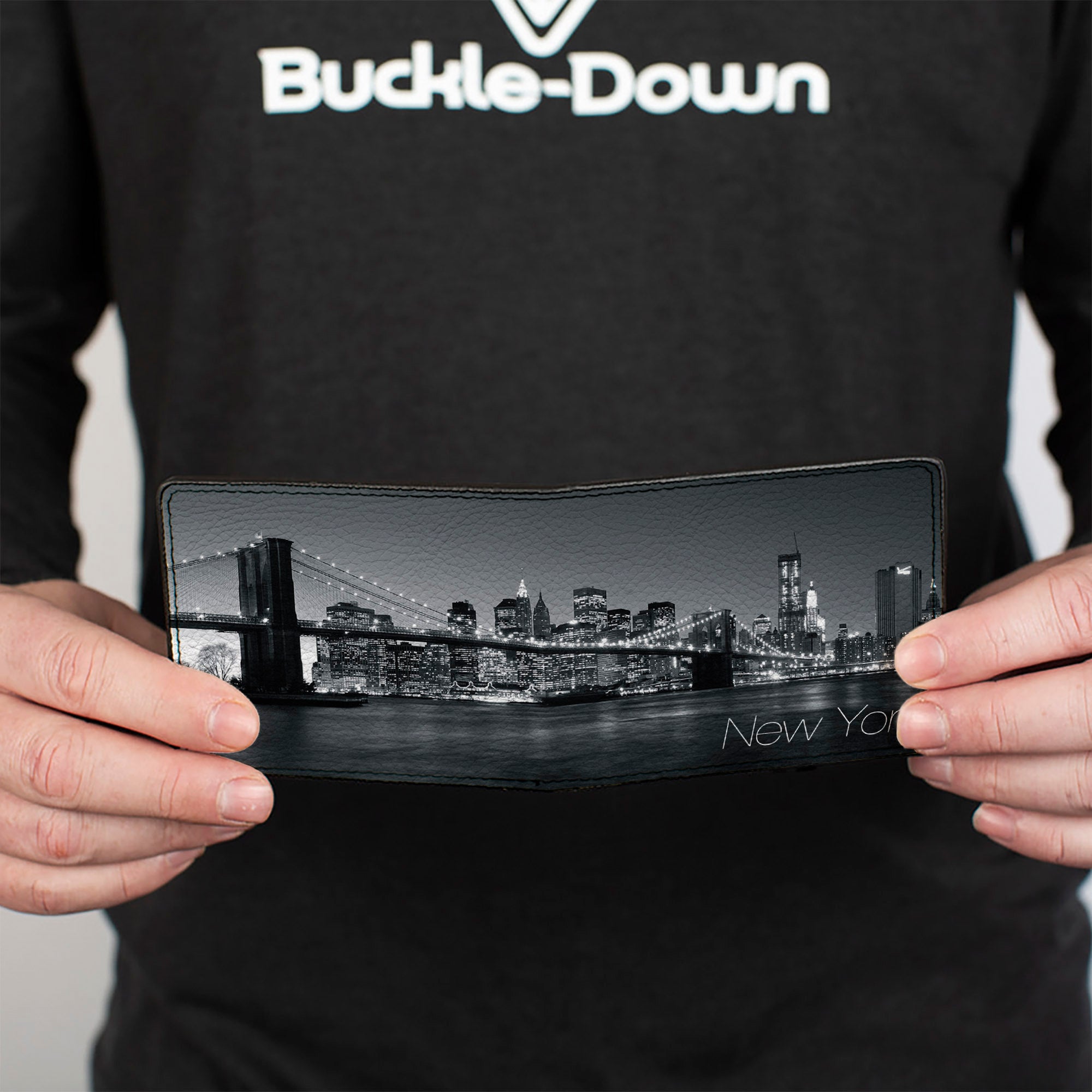 Bi-Fold Wallet - NEW YORK Brooklyn Bridge Skyline Bi-Fold Wallets Buckle-Down