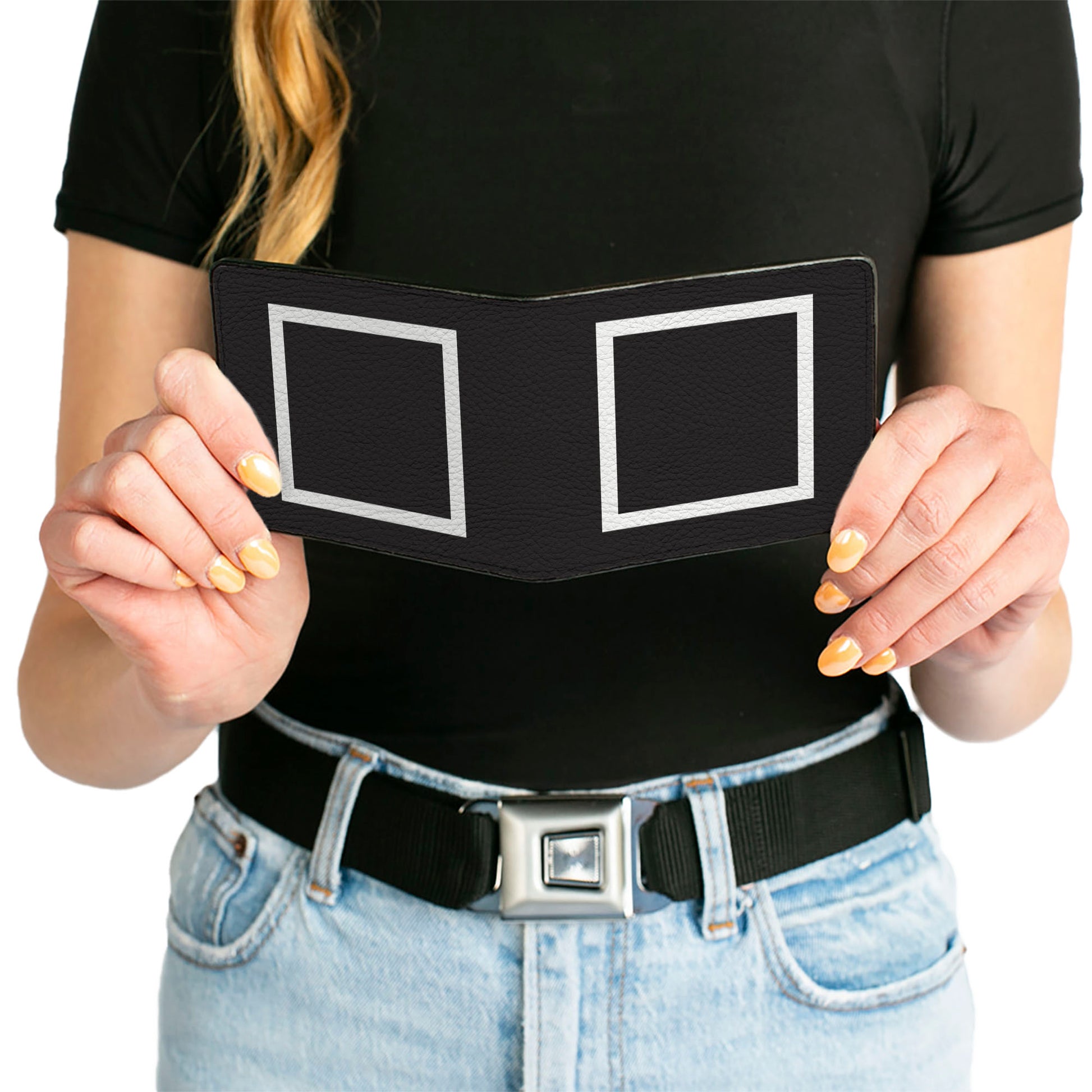 Bi-Fold Wallet - Shape Square Black White Bi-Fold Wallets Buckle-Down