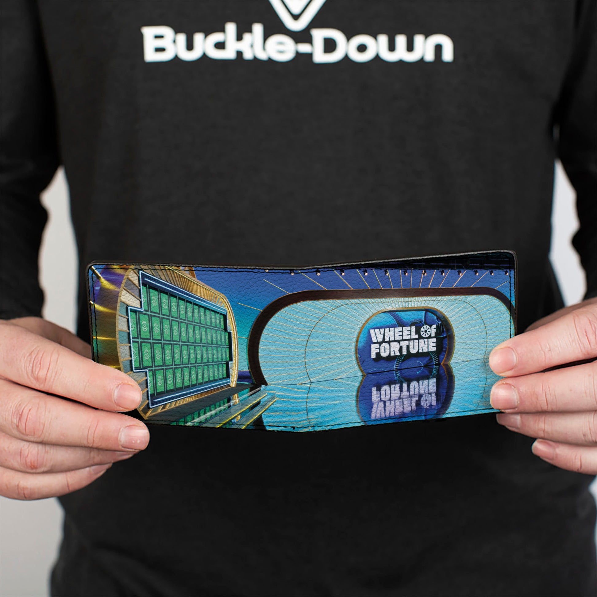 Bi-Fold Wallet - WHEEL OF FORTUNE Studio Scene Bi-Fold Wallets Wheel of Fortune