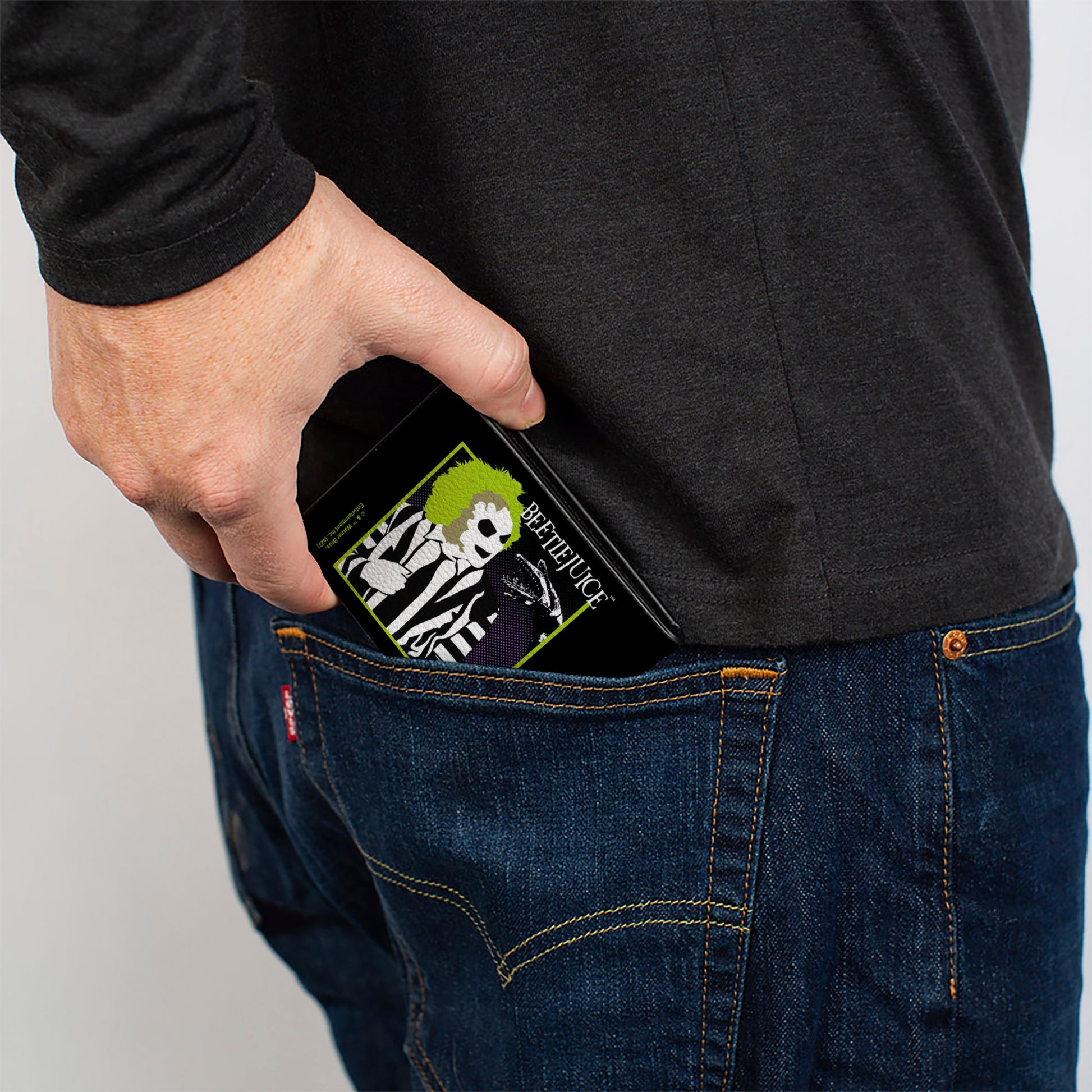 Bi-Fold Wallet - BEETLEJUICE and Sand Worm Pose with Title Logo' Black Bi-Fold Wallets Beetlejuice