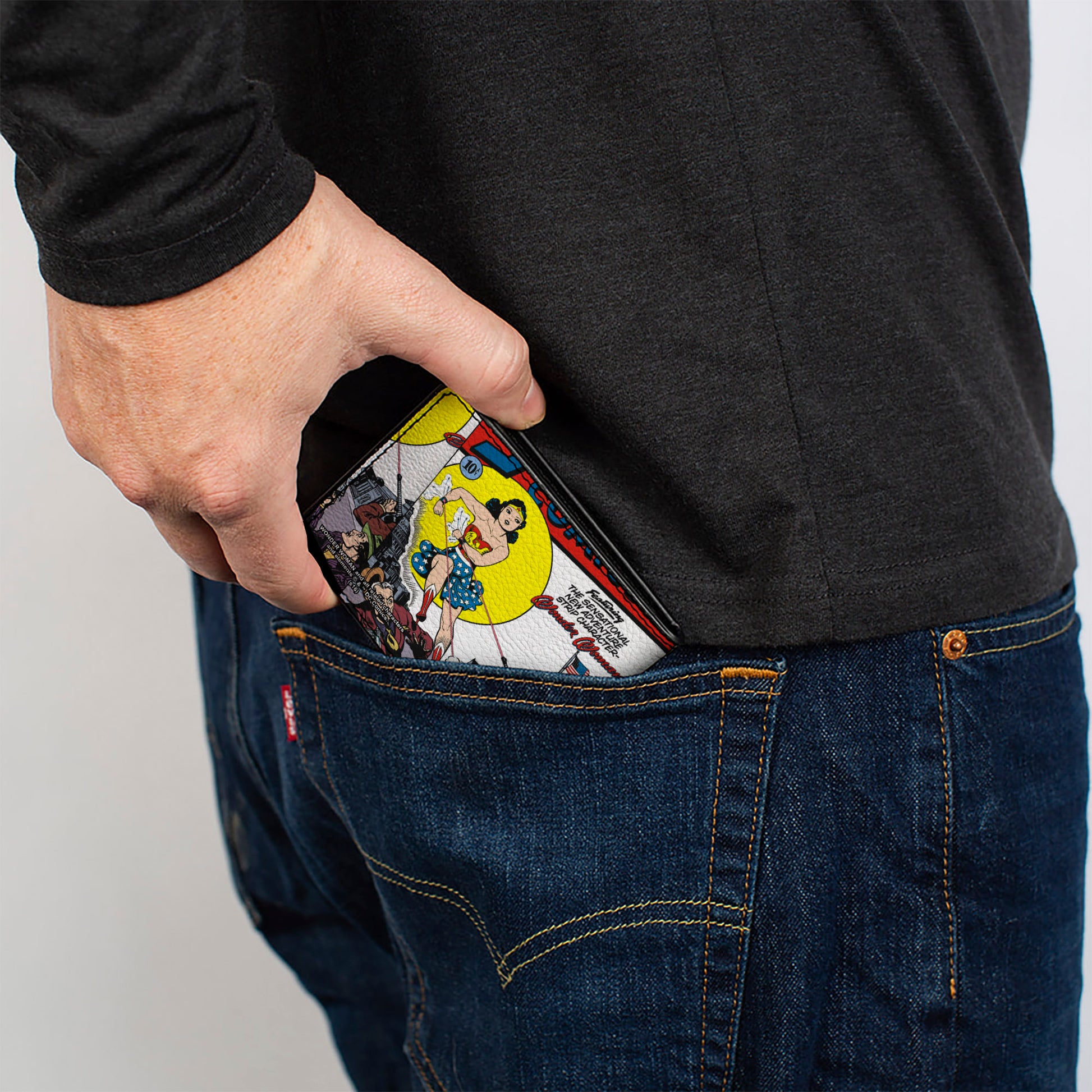 Bi-Fold Wallet - Classic Wonder Woman SENSATION COMICS #1 Cover Pose Bi-Fold Wallets DC Comics